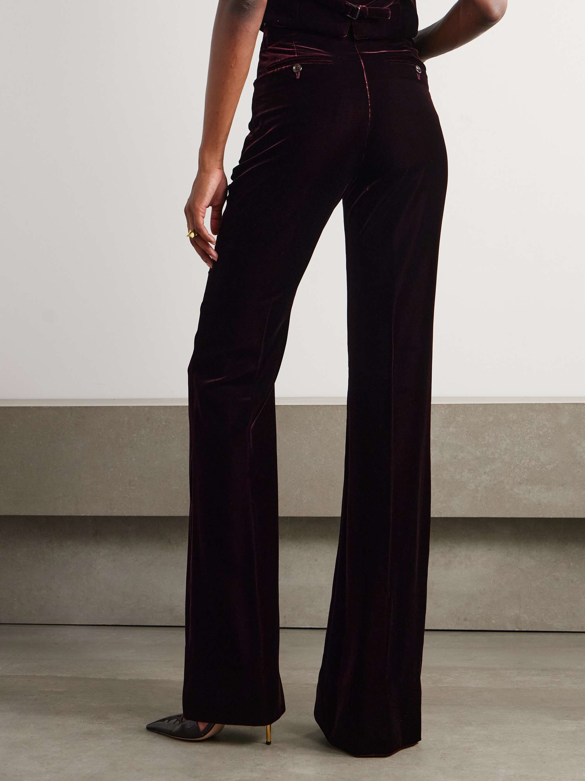 TOM FORD 