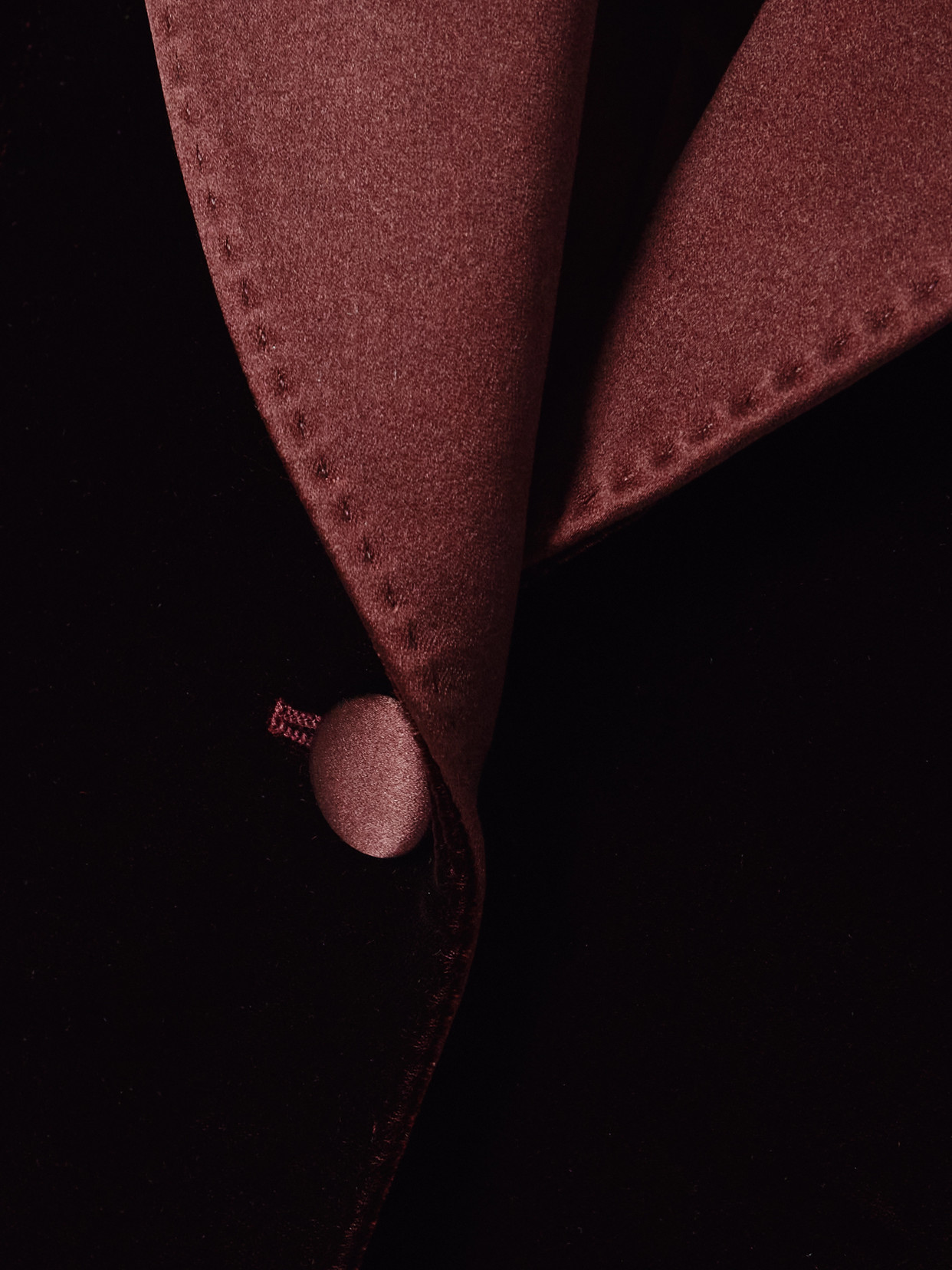Tom Ford Silk-satin Trimmed Velvet Blazer In Burgundy