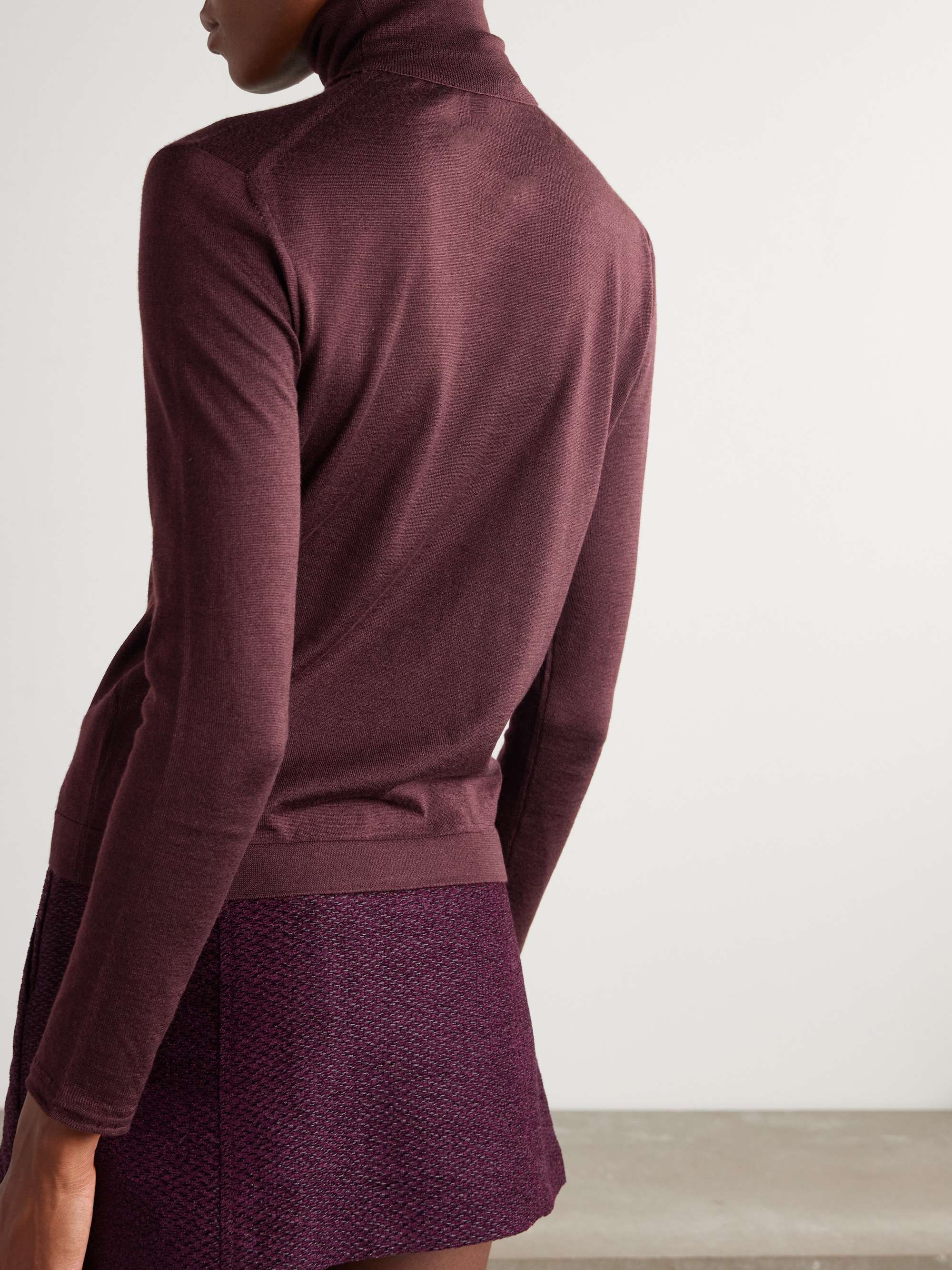 TOM FORD 