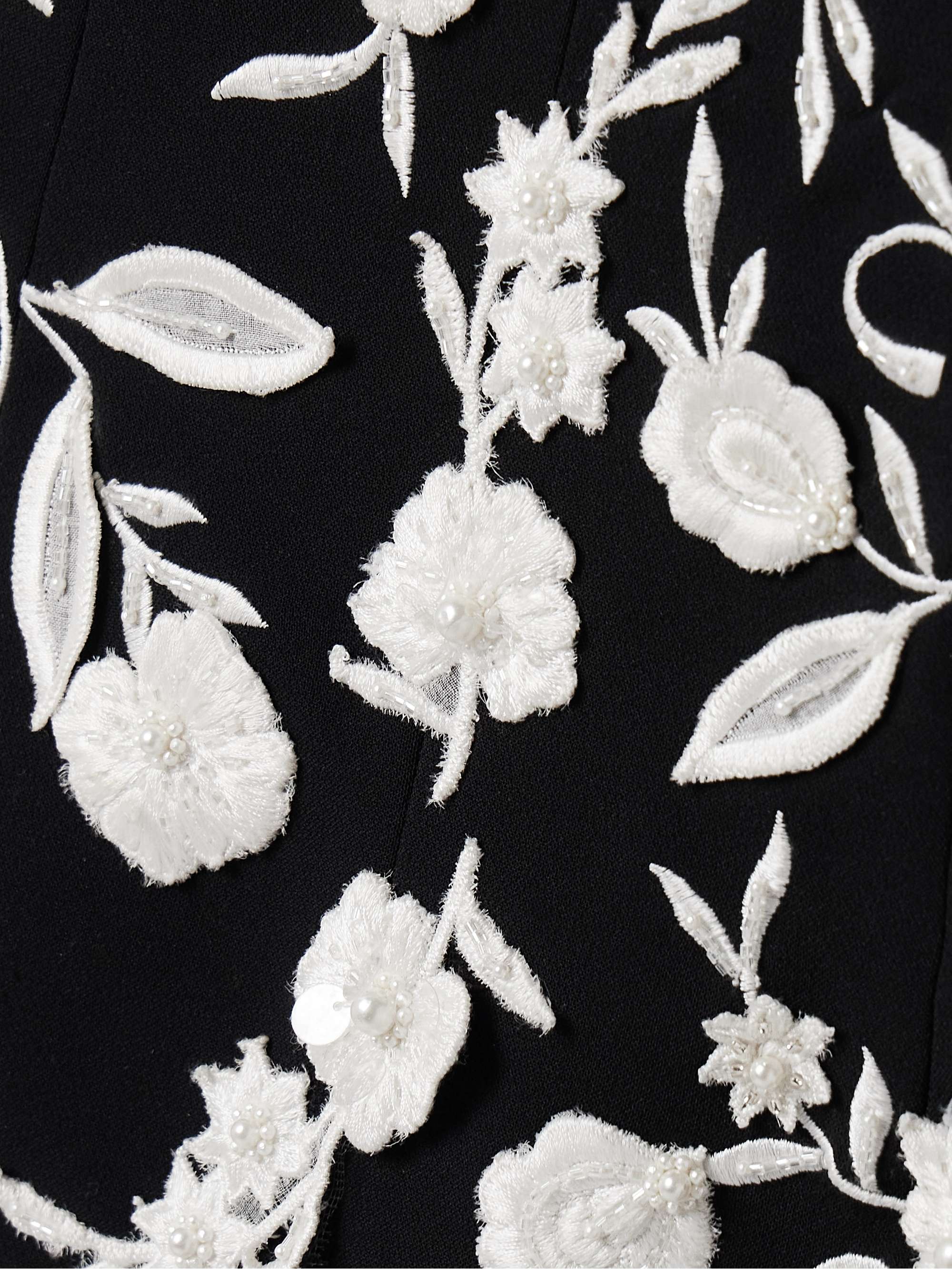 CAROLINA HERRERA 