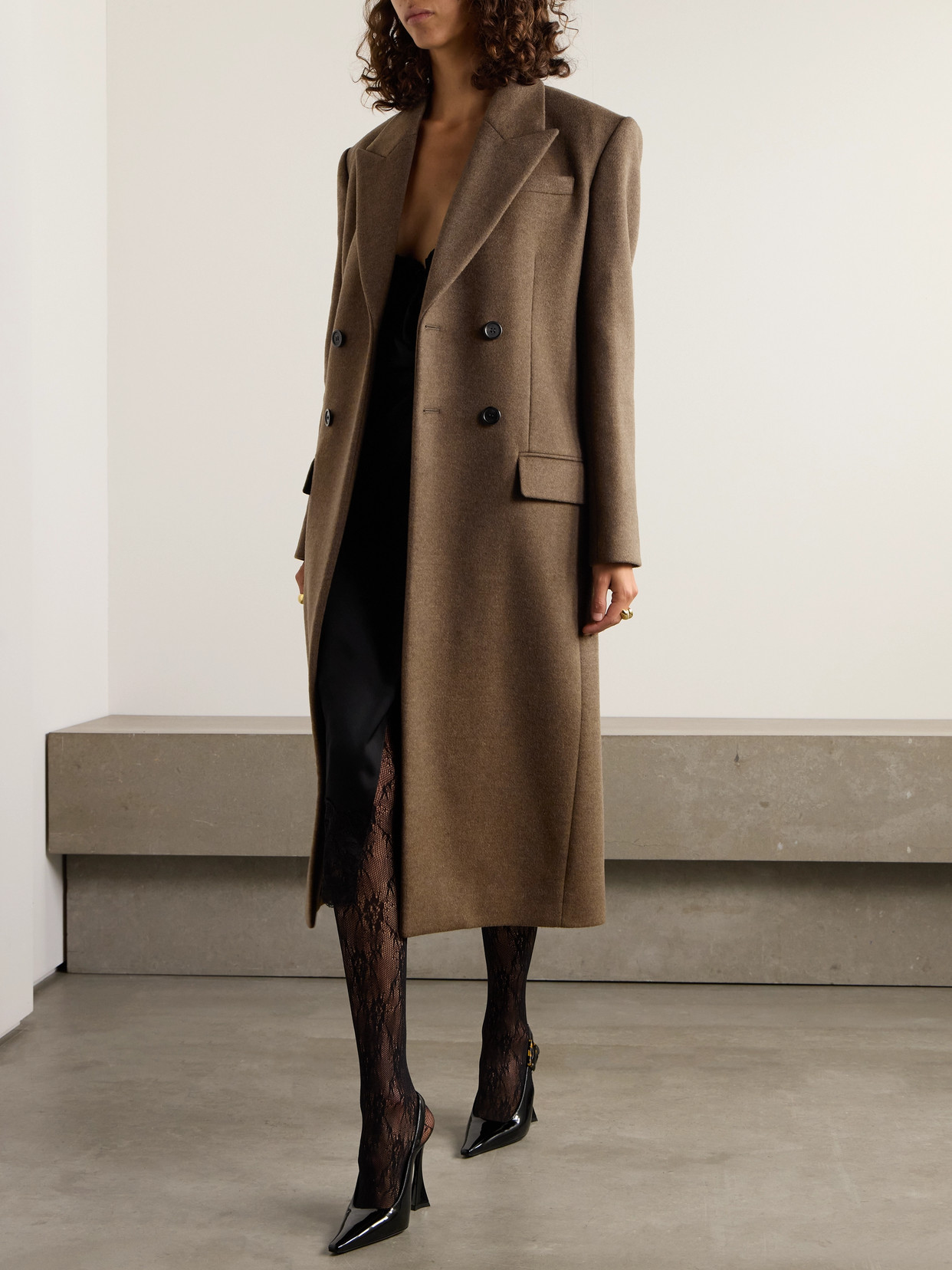 Saint Laurent Wool-cashmere Double-breasted Coat In Green