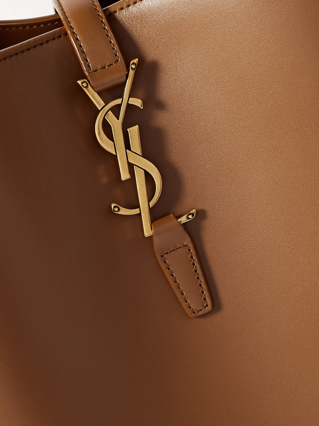 Saint Laurent Le 37 Leather Bucket Bag In Brown