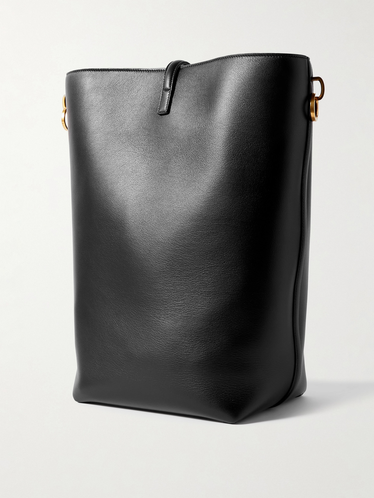 Saint Laurent Le 37 Long Leather Bucket Bag In Black