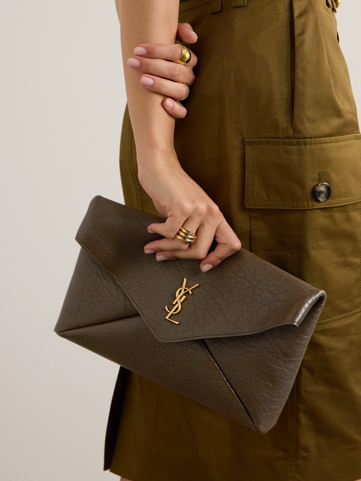 Saint Laurent Cassandre Large Leather Clutch In Green