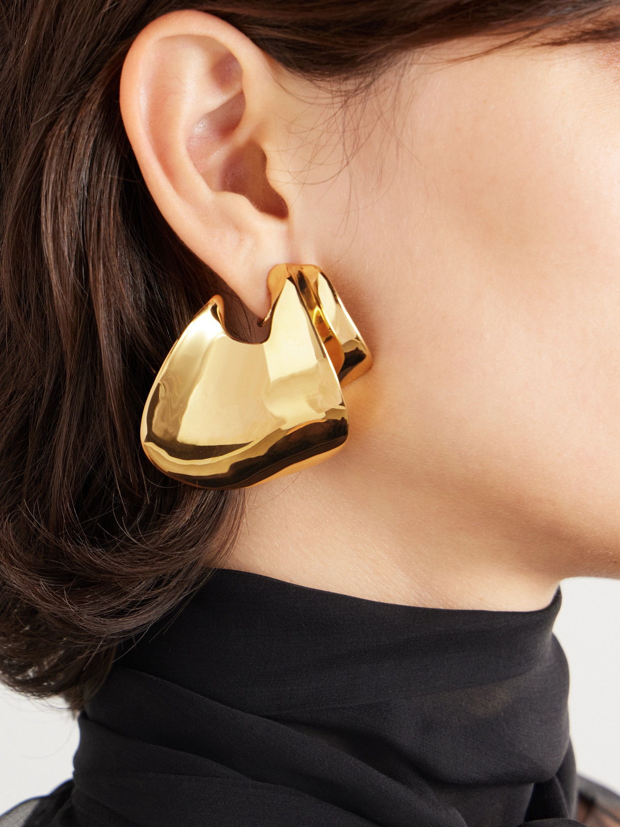 Saint Laurent Gold-tone Clip Earrings In Gold