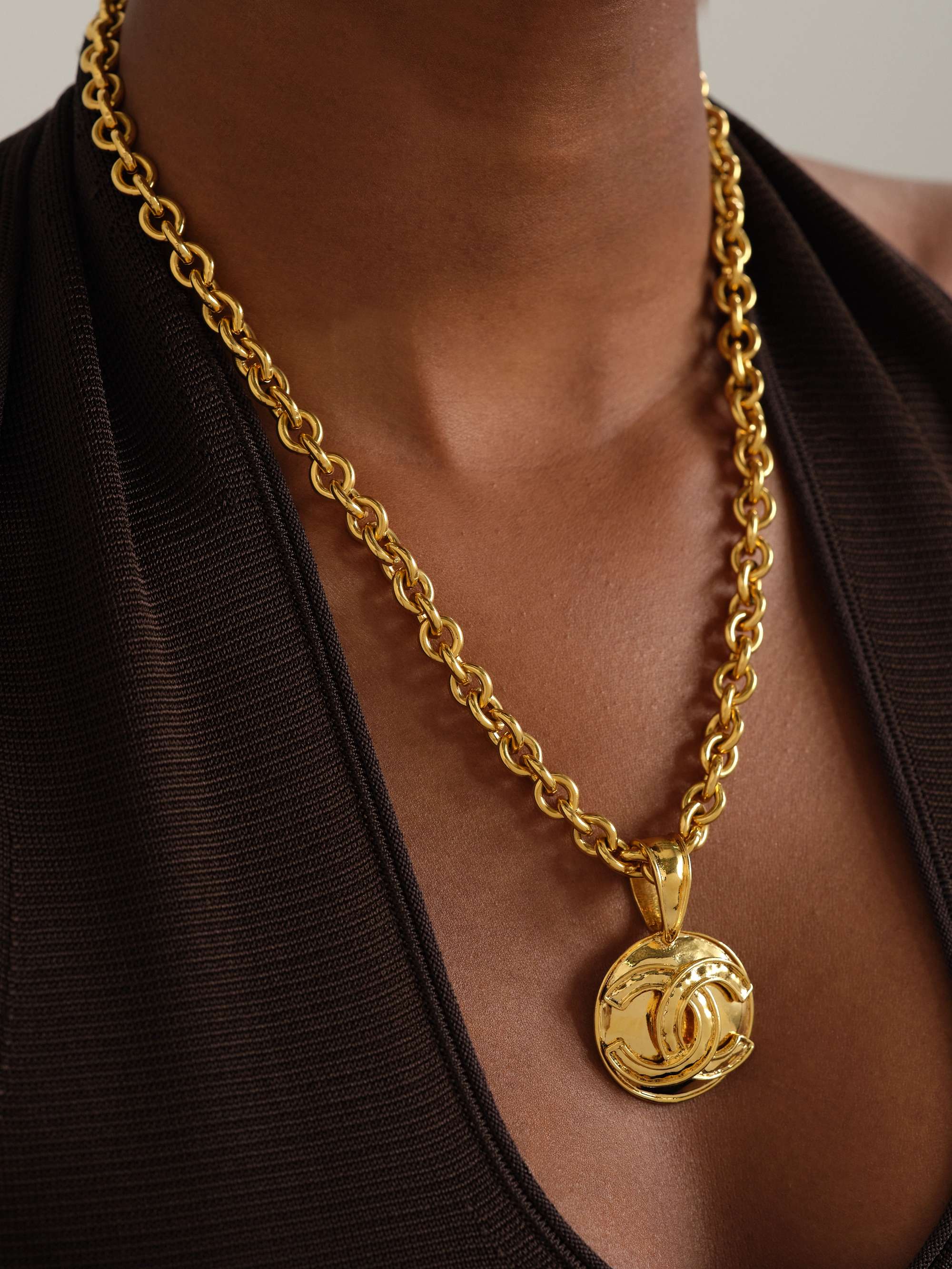VINTAGE CHANEL 