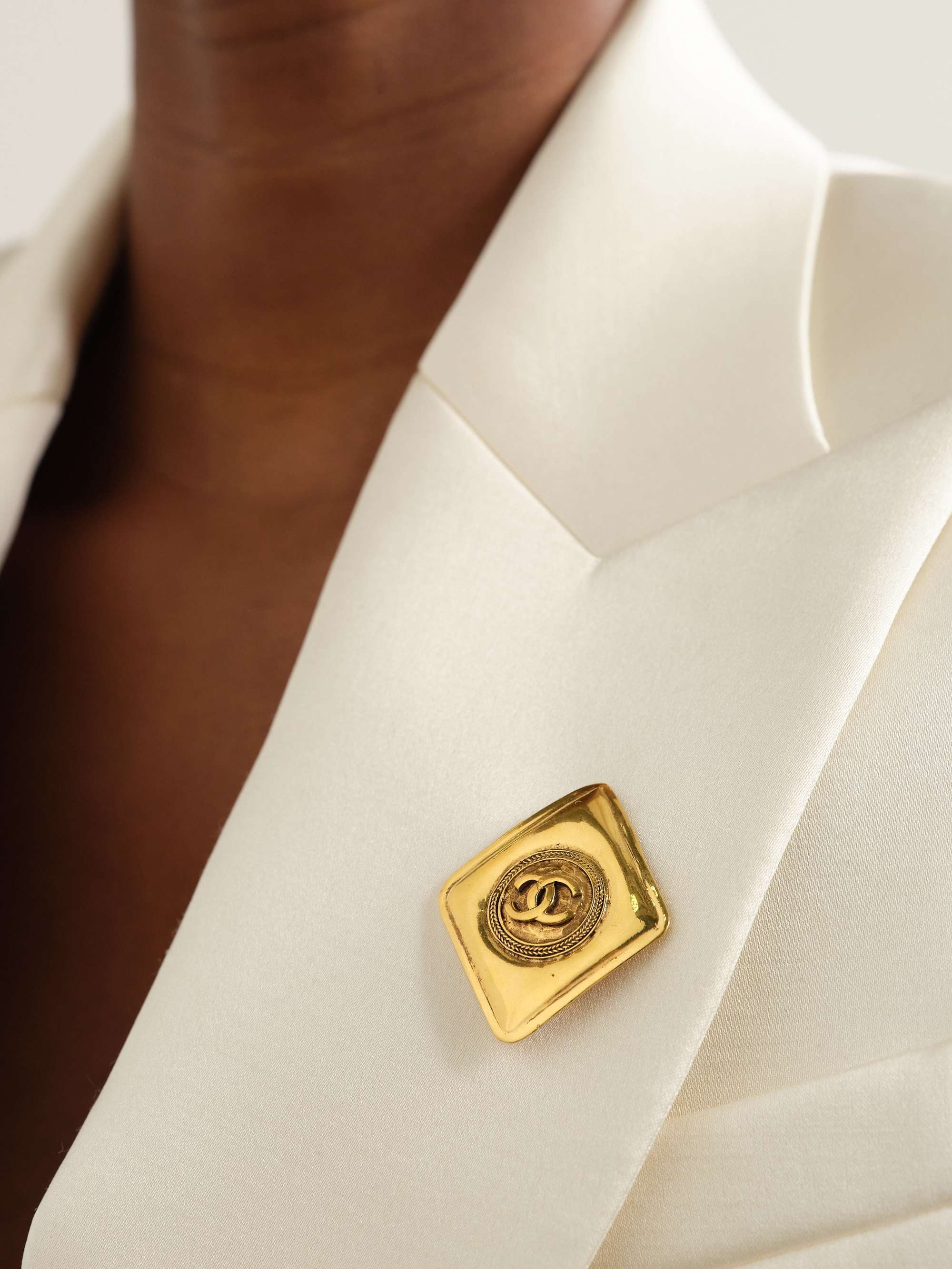 VINTAGE CHANEL 
