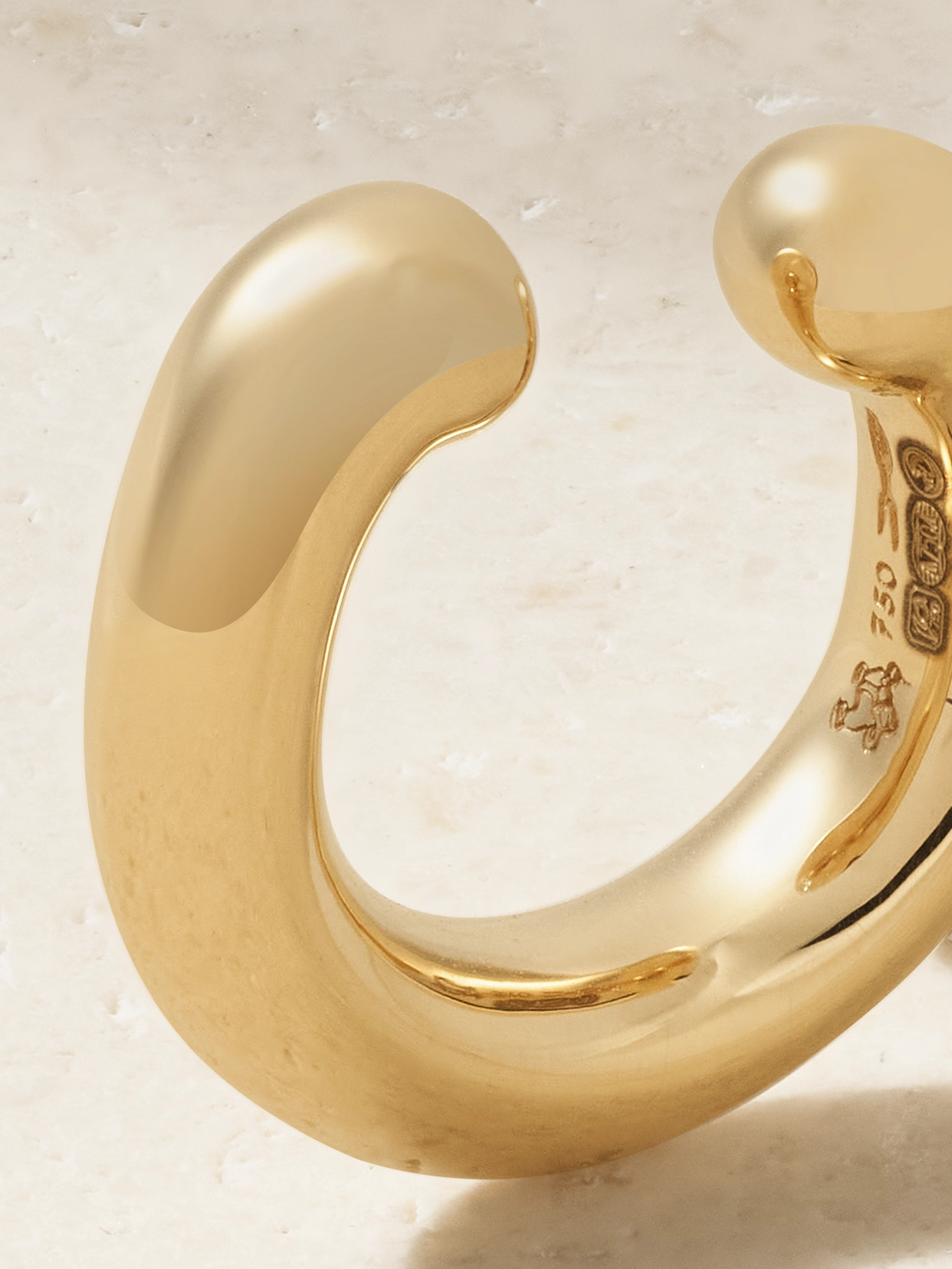 Uniform Object Shard 18-karat Gold Ear Cuff In Gold