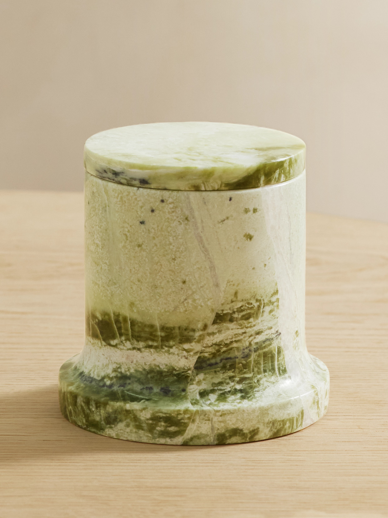 Soho Home - Sicilian Thyme And Apple Marble Scented Candle, 250g - Green