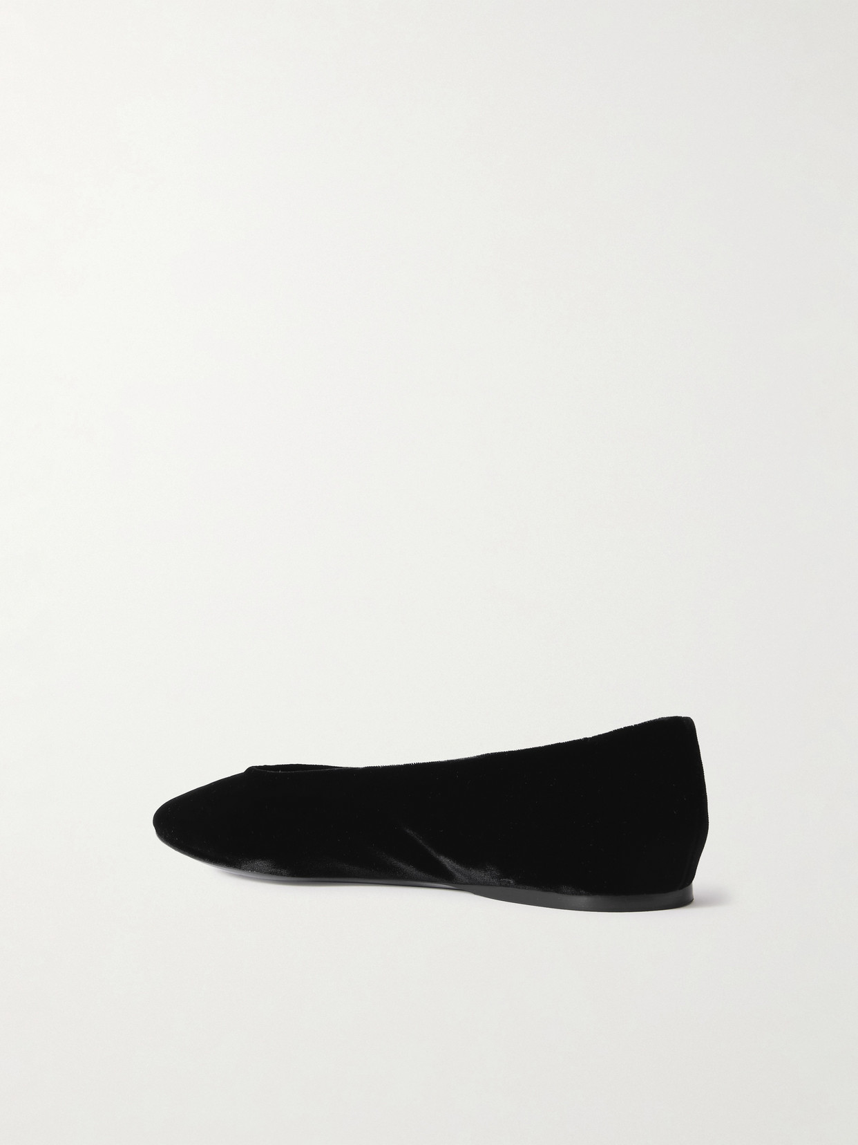 Saint Laurent Gio Velvet Ballet Flats In Black
