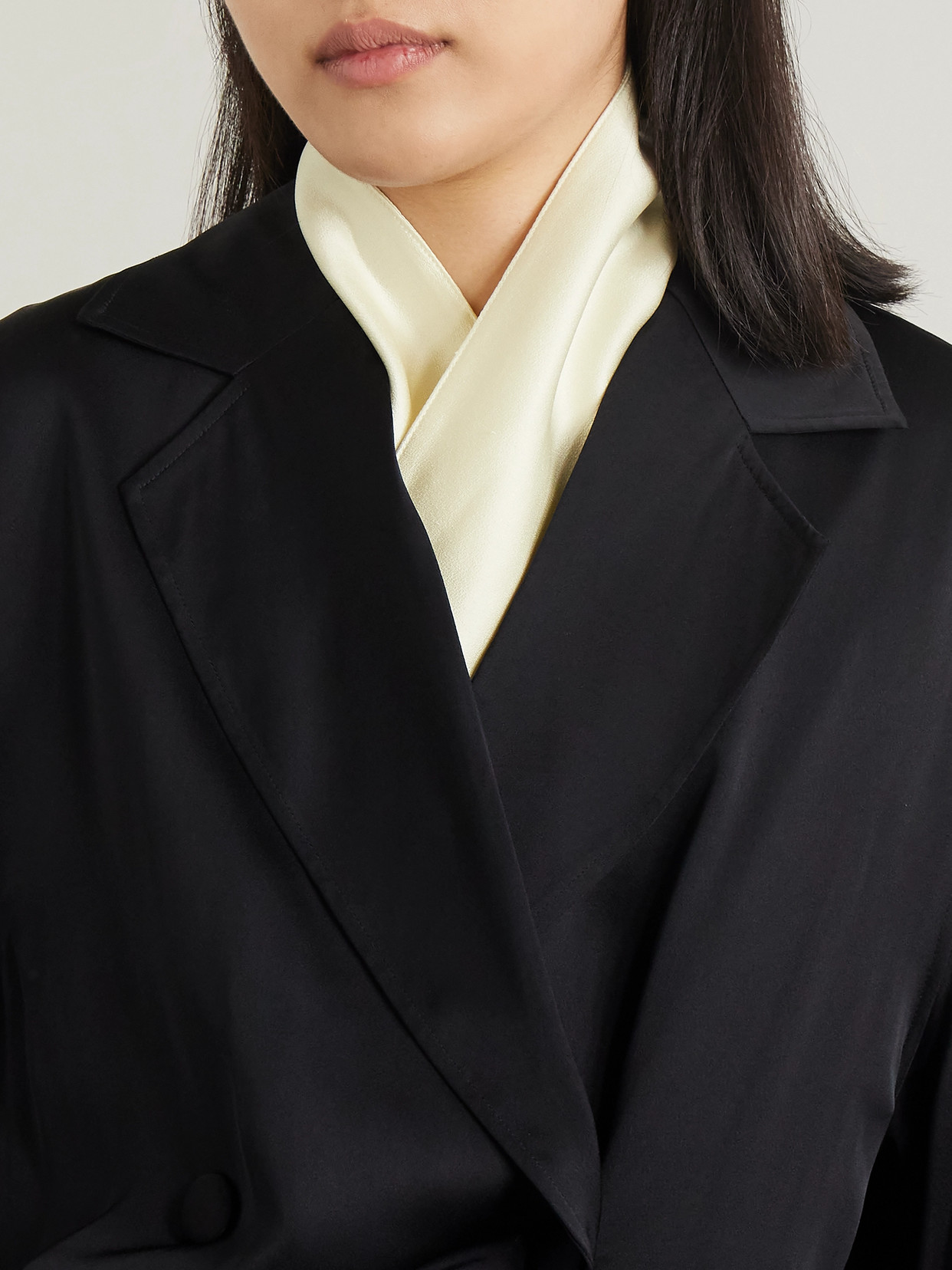 Totême Satin Scarf In Off-white
