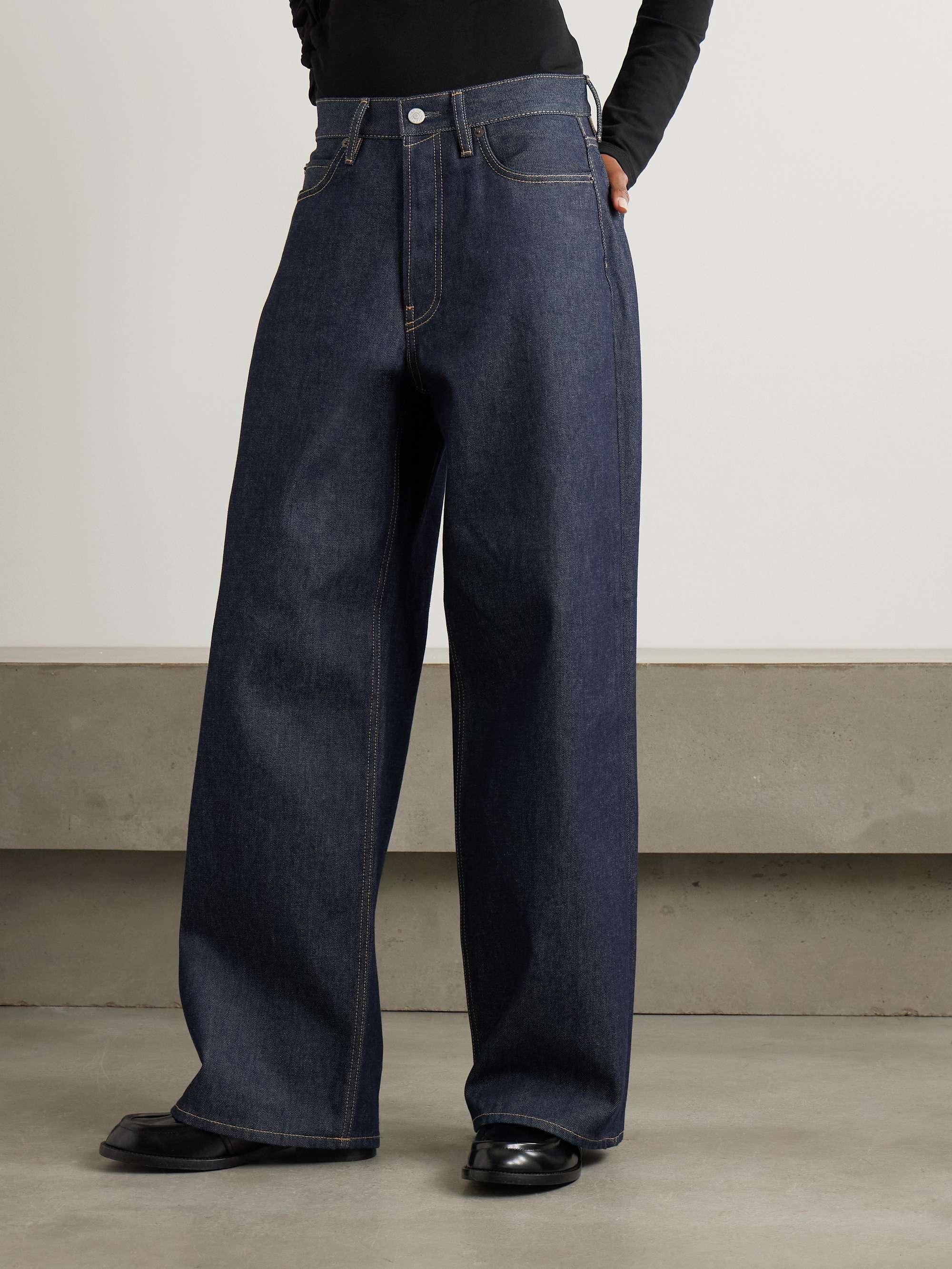 ACNE STUDIOS 