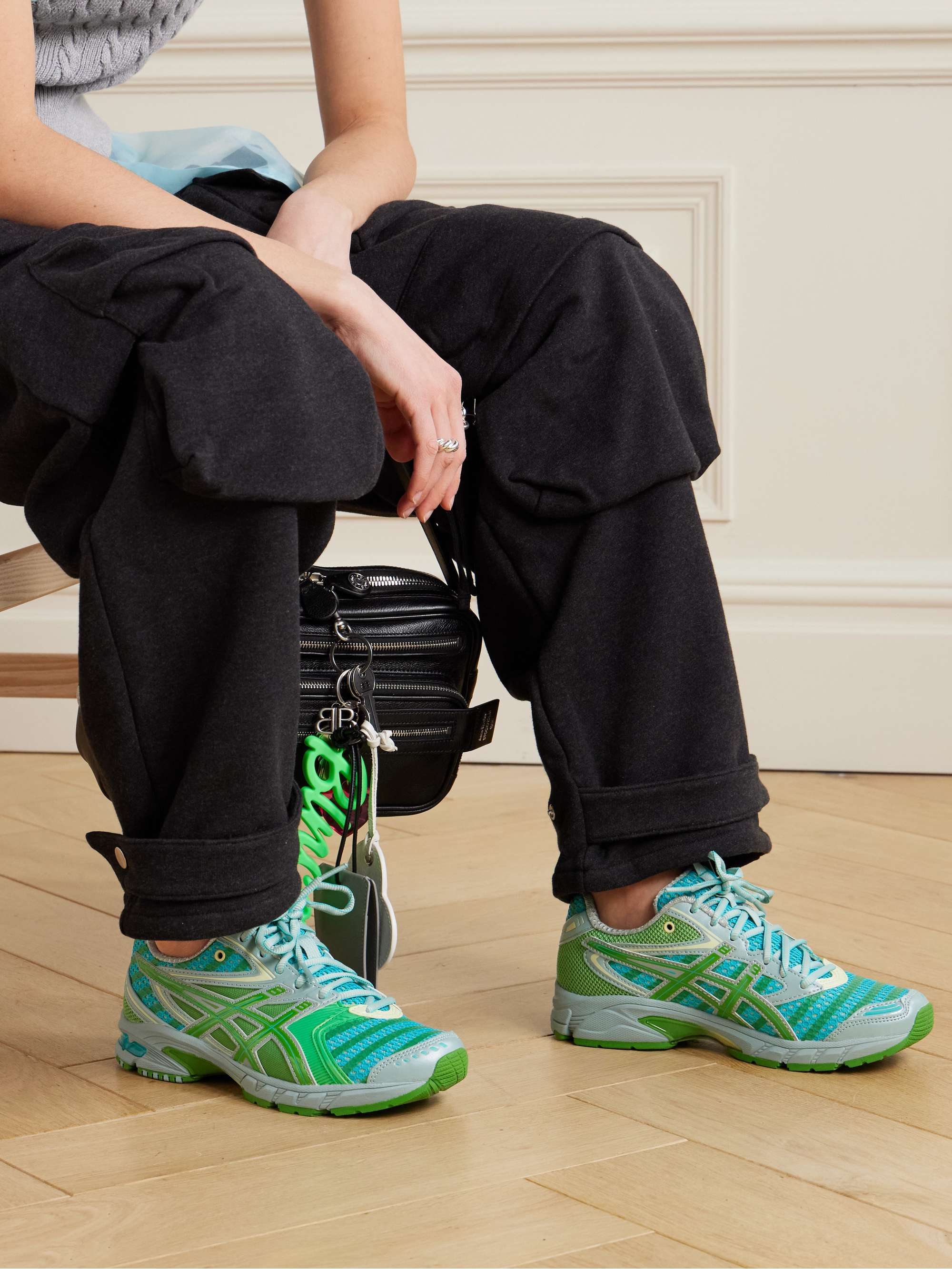 ASICS 