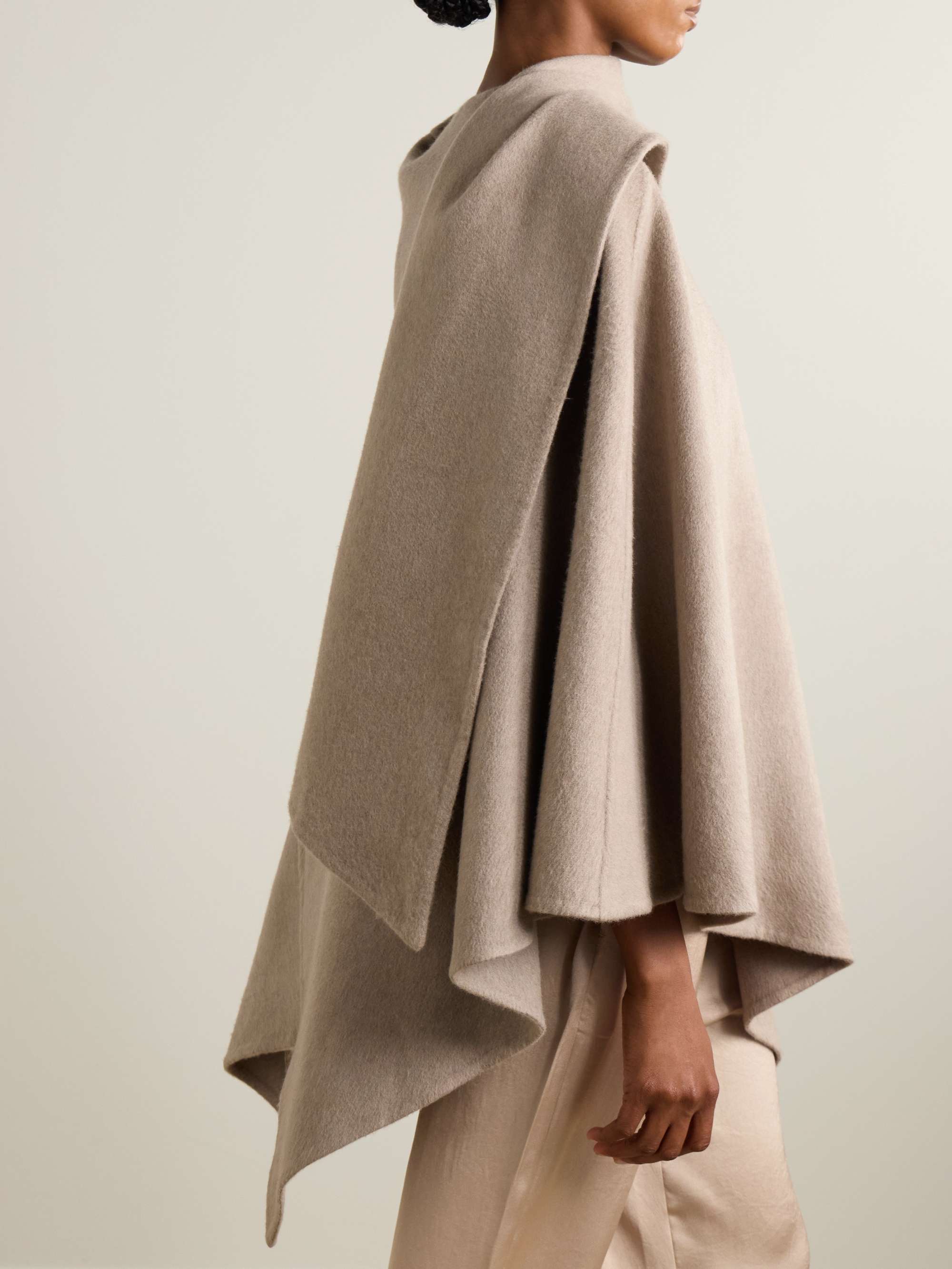 NET-A-PORTER FOR THE KING’S FOUNDATION 