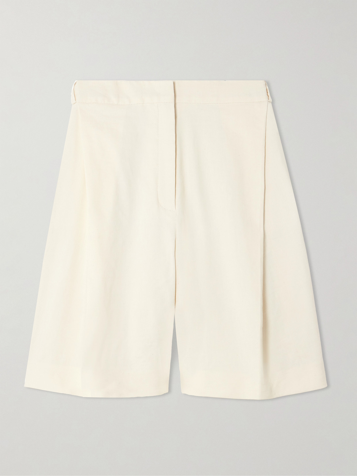 Tove Bella Pleated Linen-blend Shorts In Off-white