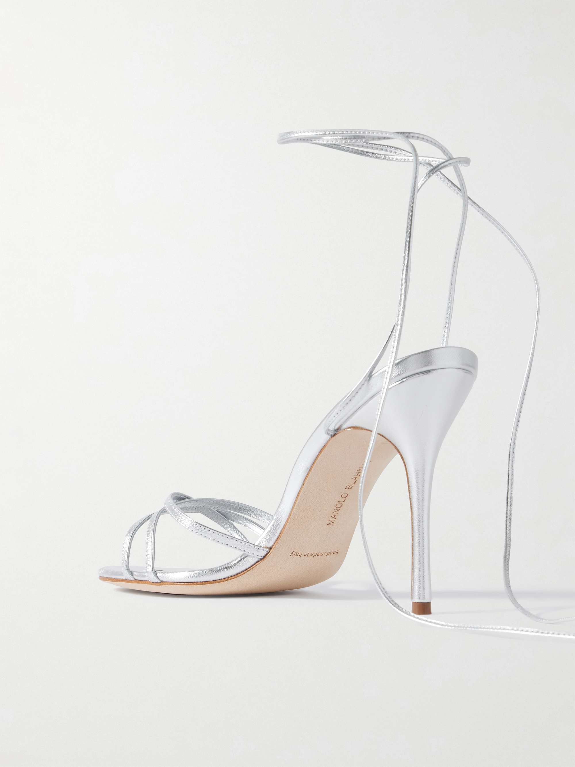 MANOLO BLAHNIK 