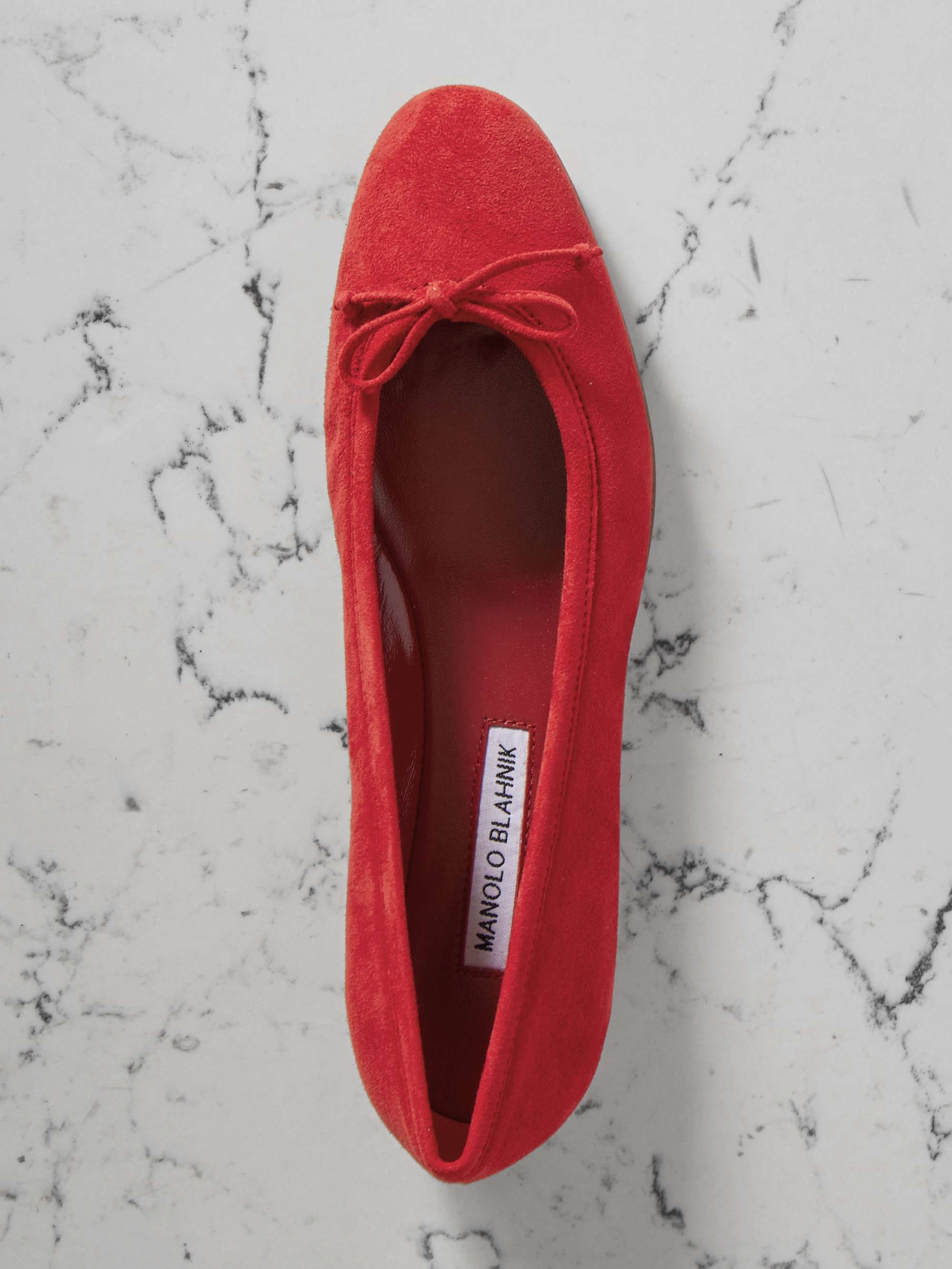 MANOLO BLAHNIK 