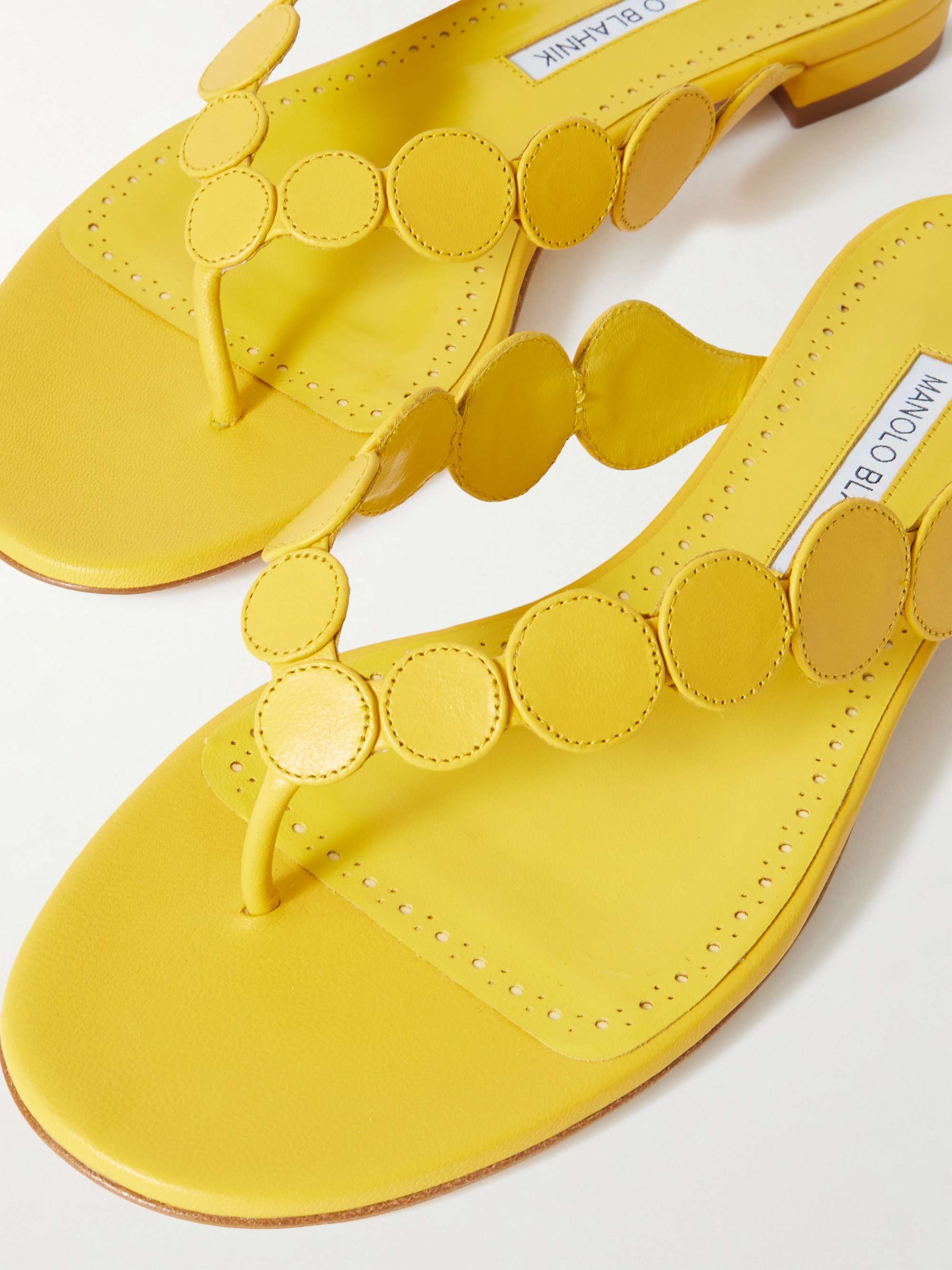 MANOLO BLAHNIK 