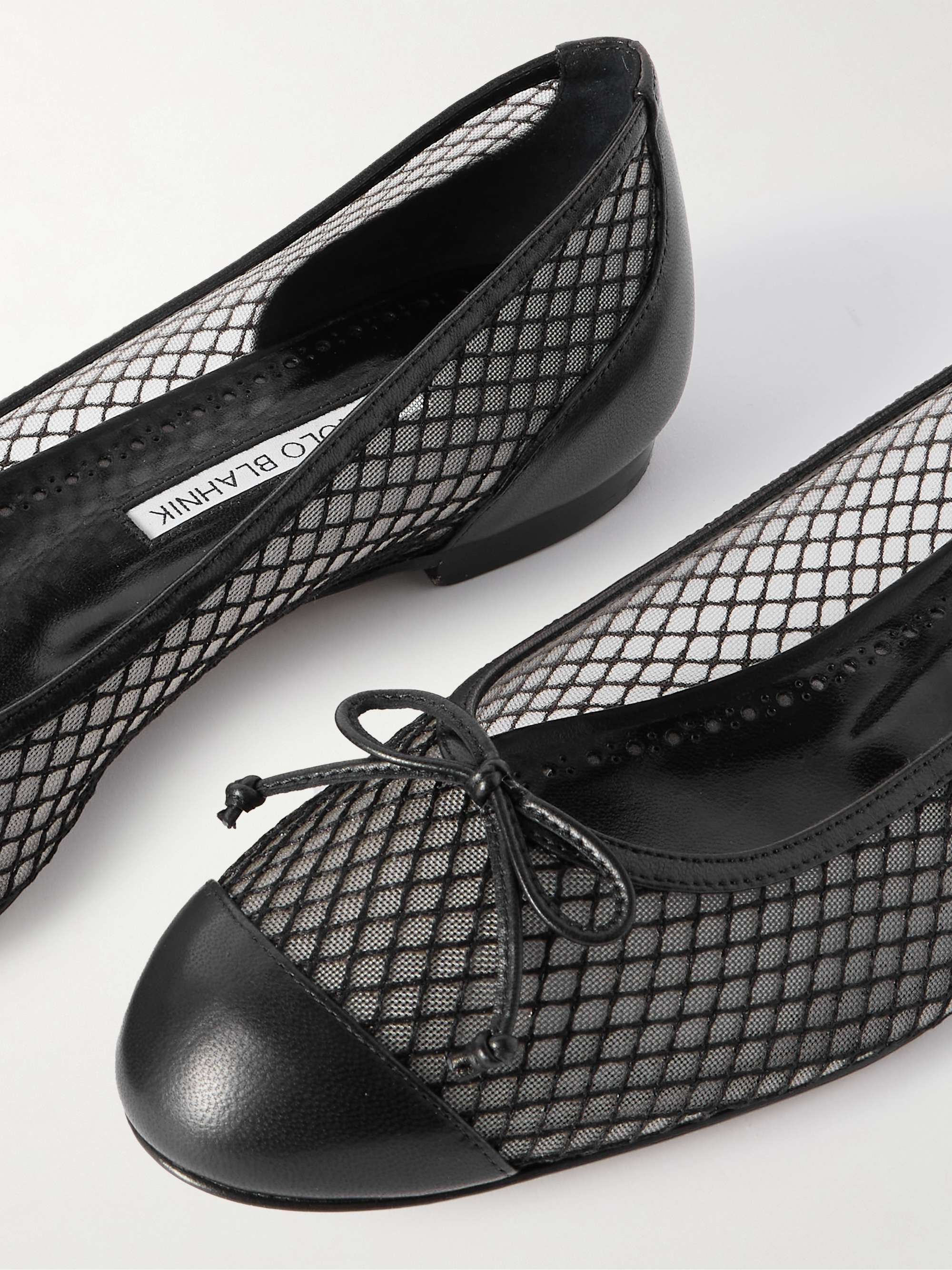MANOLO BLAHNIK 
