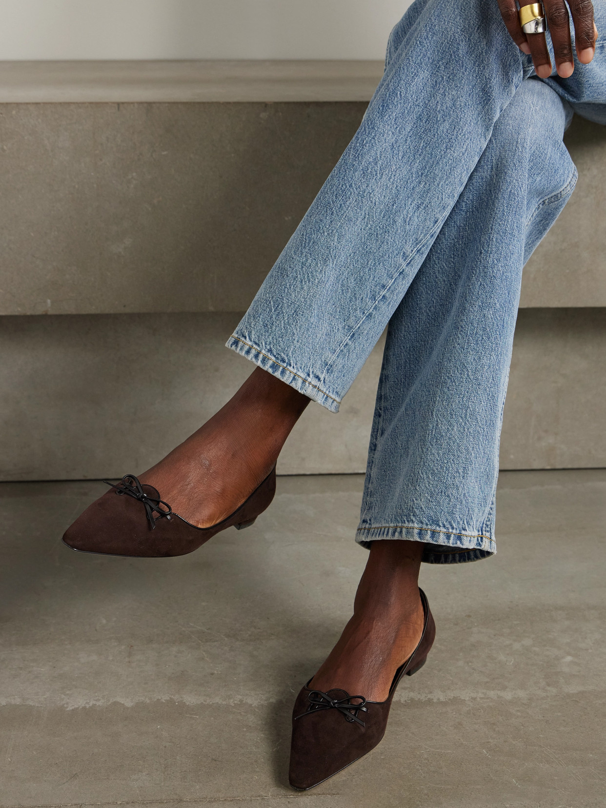 MANOLO BLAHNIK LEATHER-TRIMMED SUEDE POINT-TOE FLATS