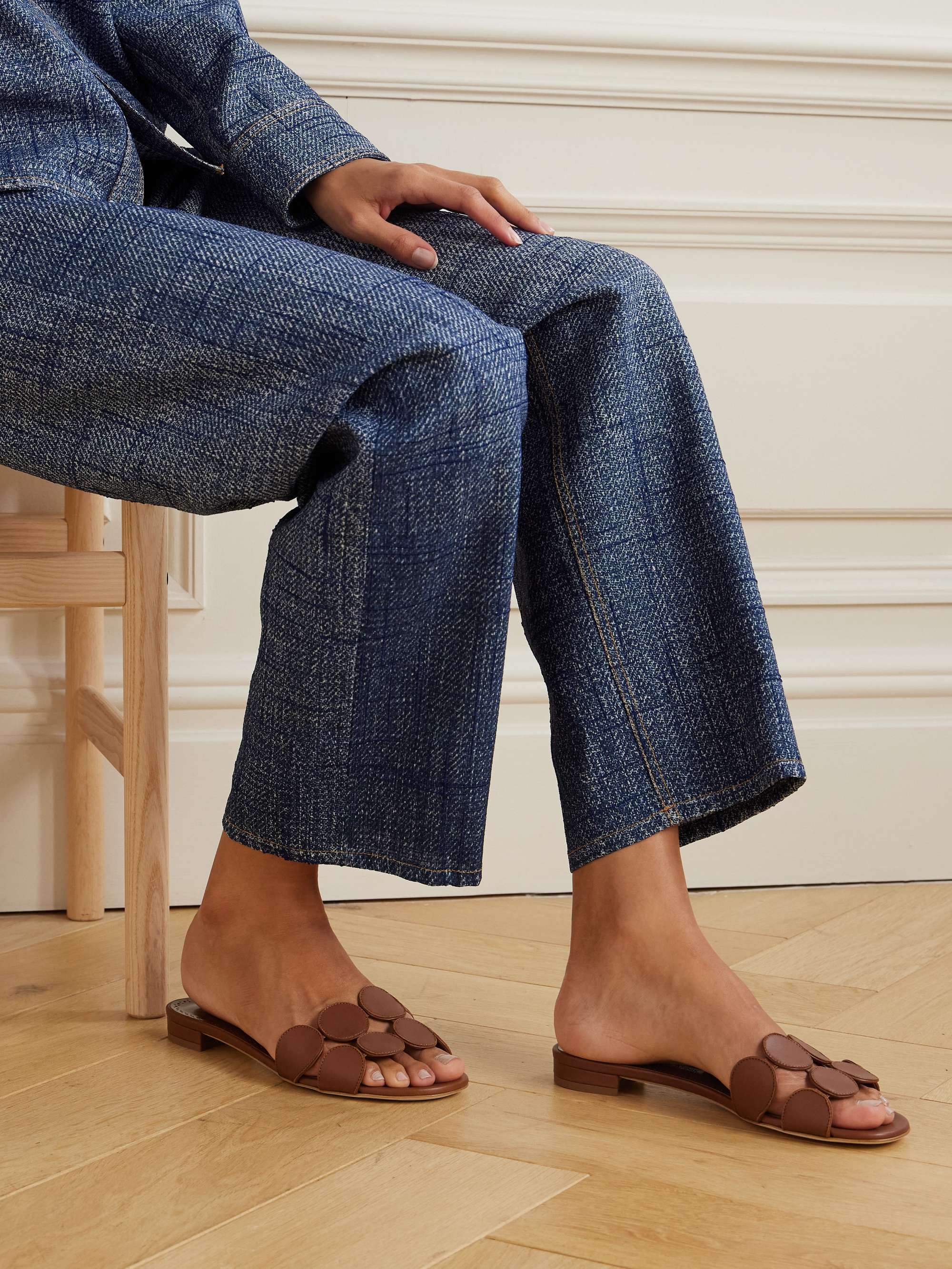 MANOLO BLAHNIK 
