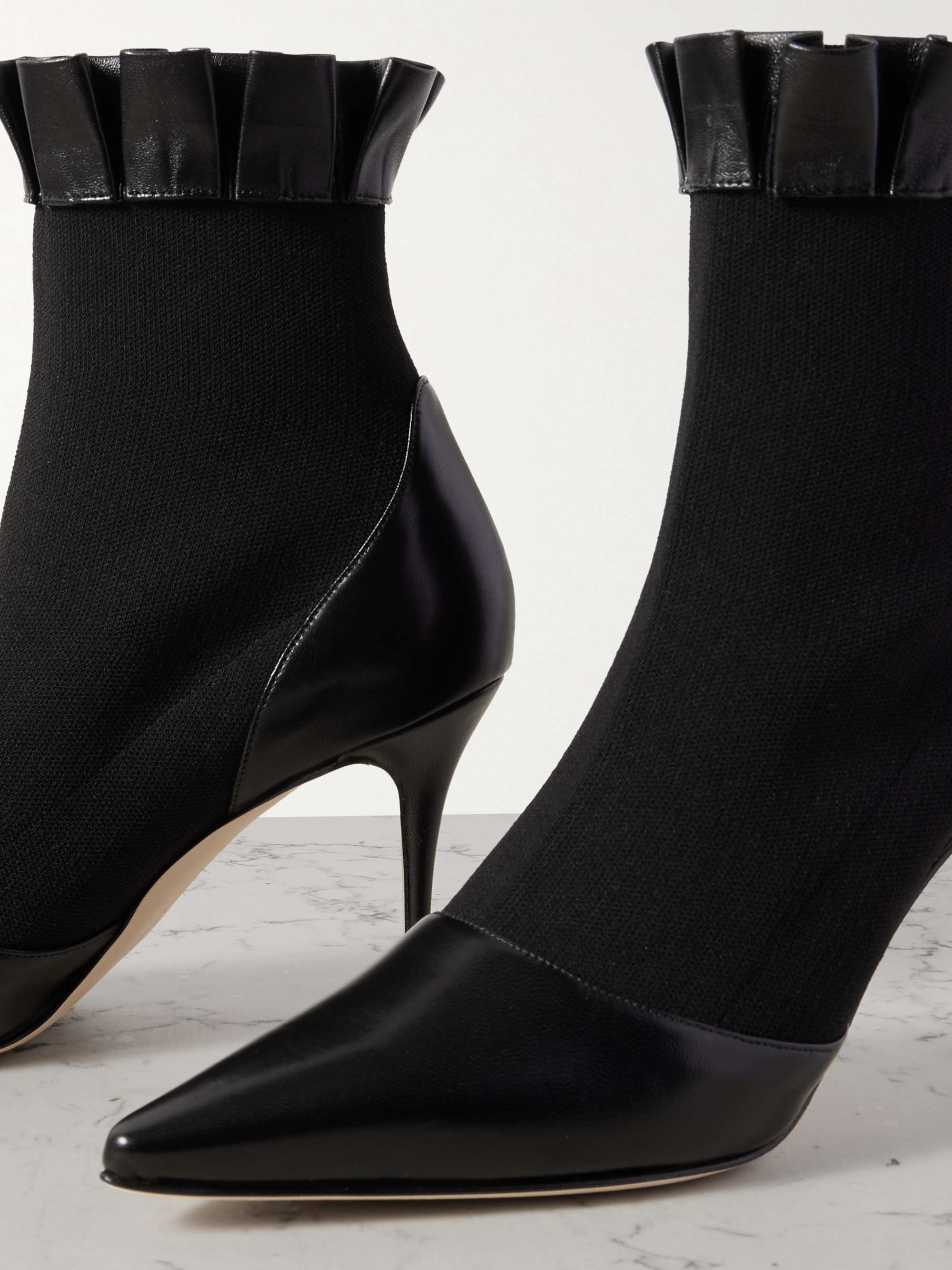 MANOLO BLAHNIK 