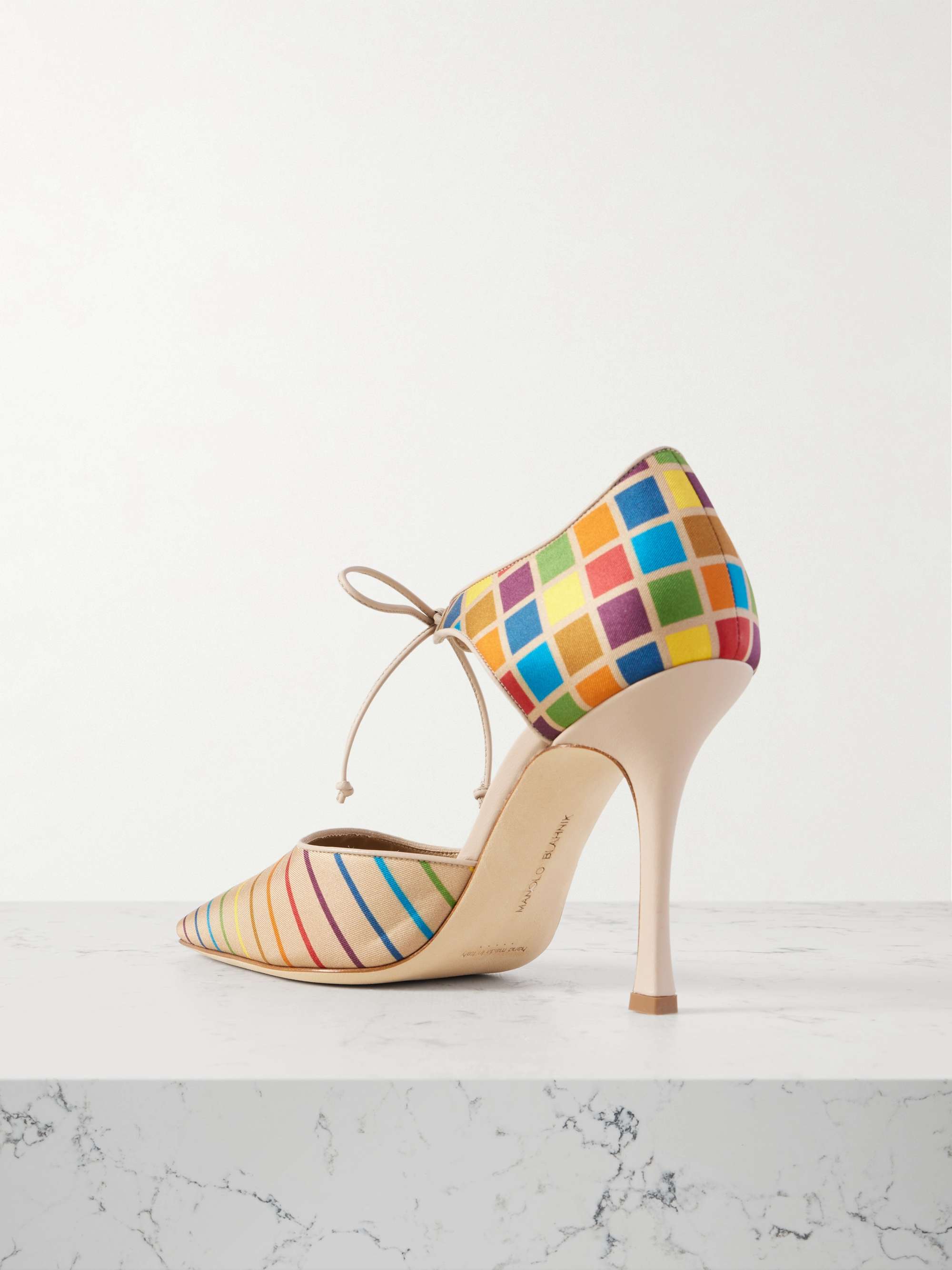 MANOLO BLAHNIK 