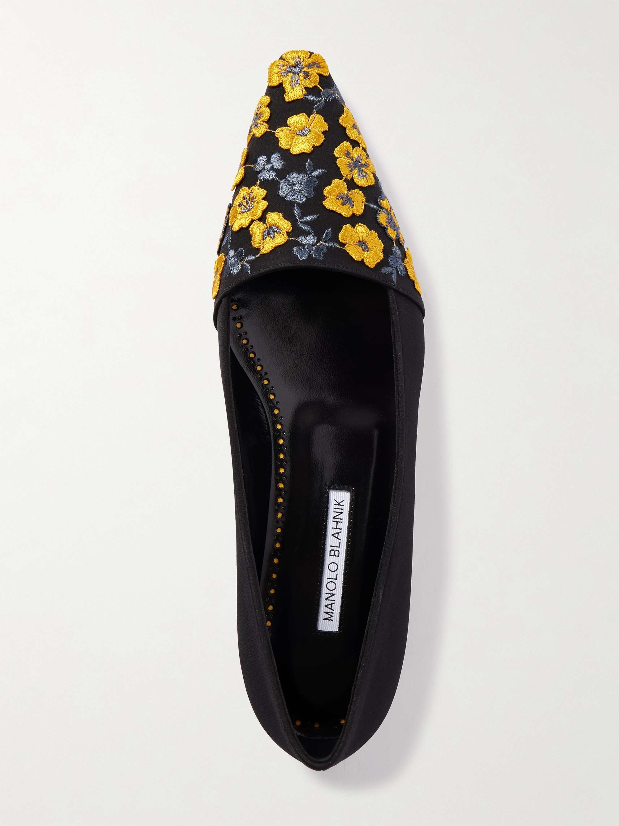 MANOLO BLAHNIK 