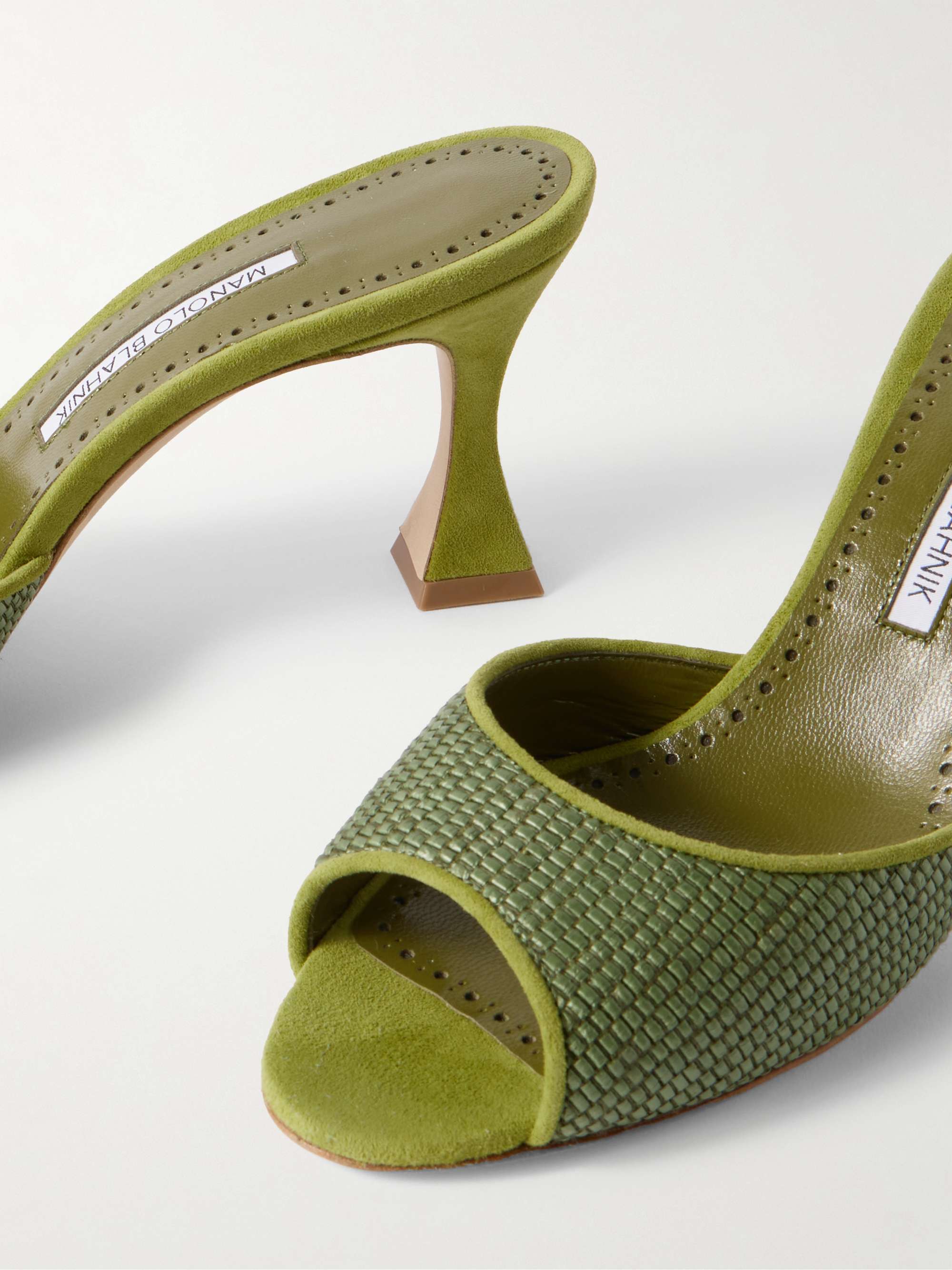 MANOLO BLAHNIK 