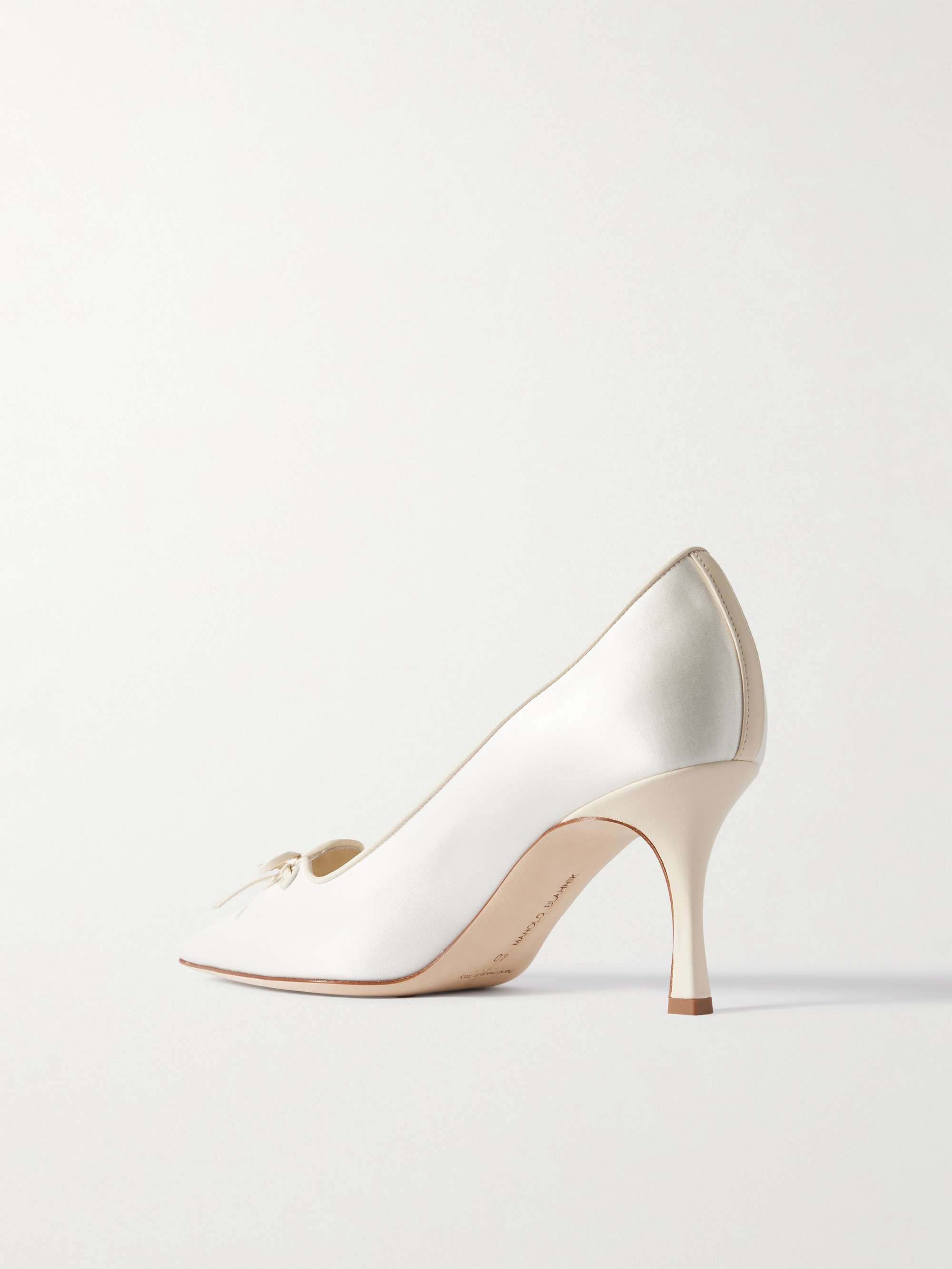 MANOLO BLAHNIK 