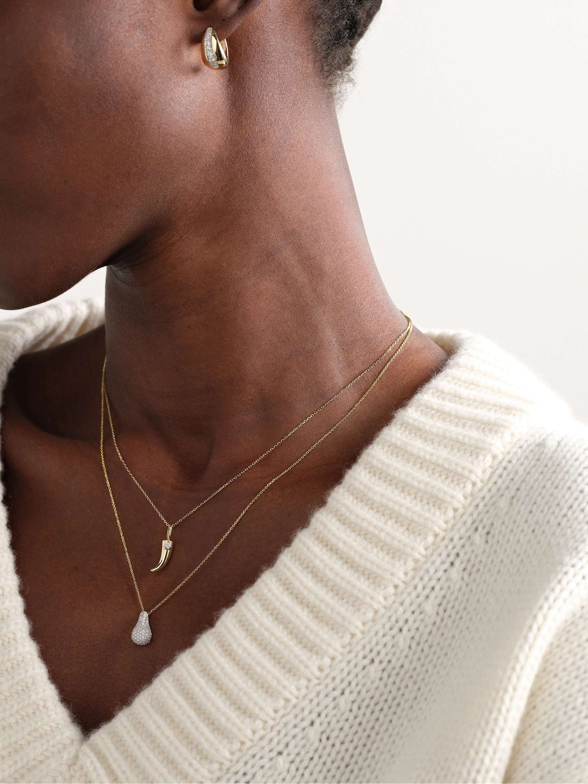 STONE AND STRAND 
