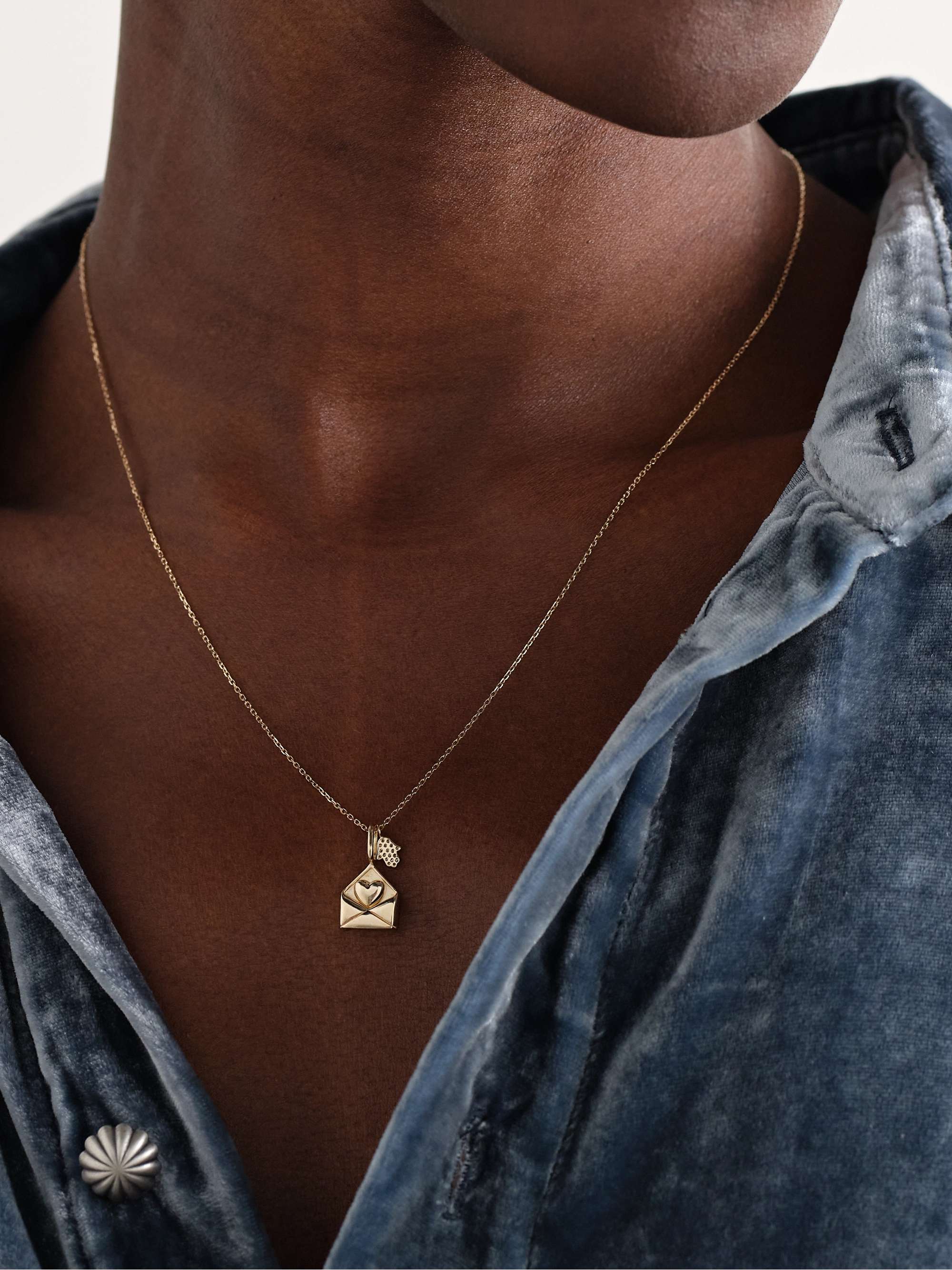 STONE AND STRAND 