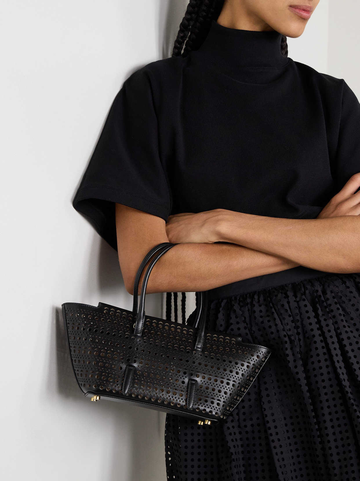 ALAÏA NEW MINA 20 LASER-CUT LEATHER TOTE