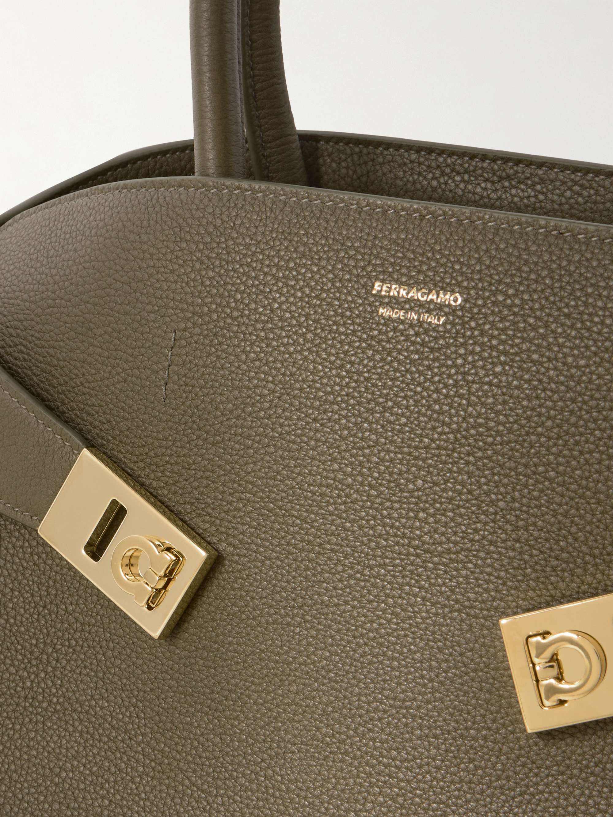 FERRAGAMO 