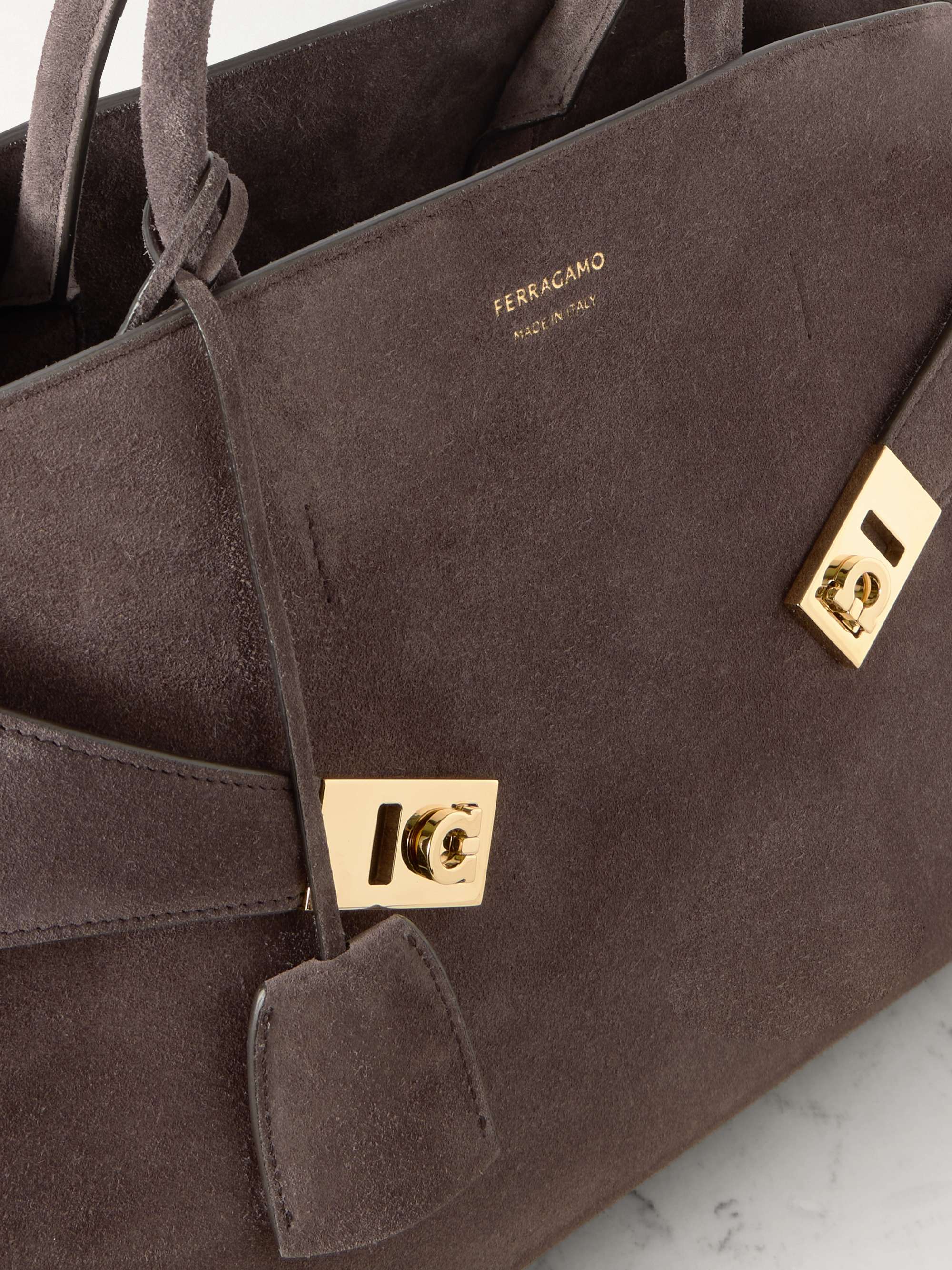 FERRAGAMO 