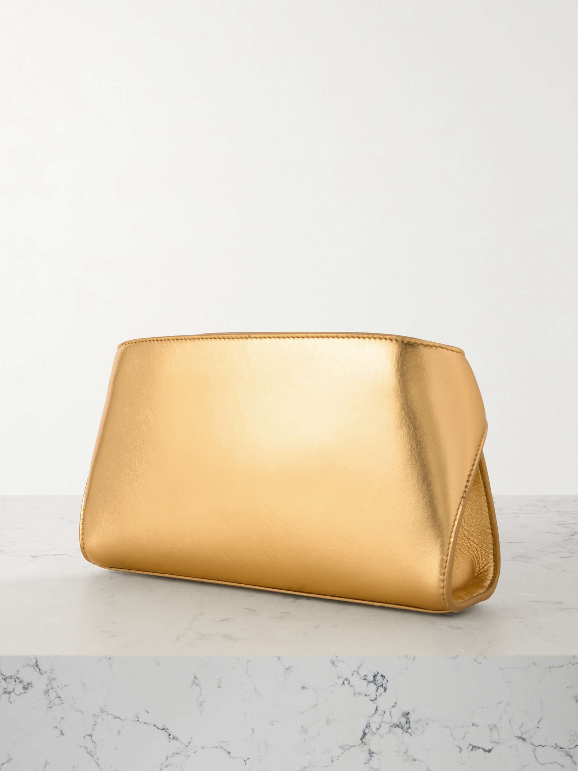 FERRAGAMO 