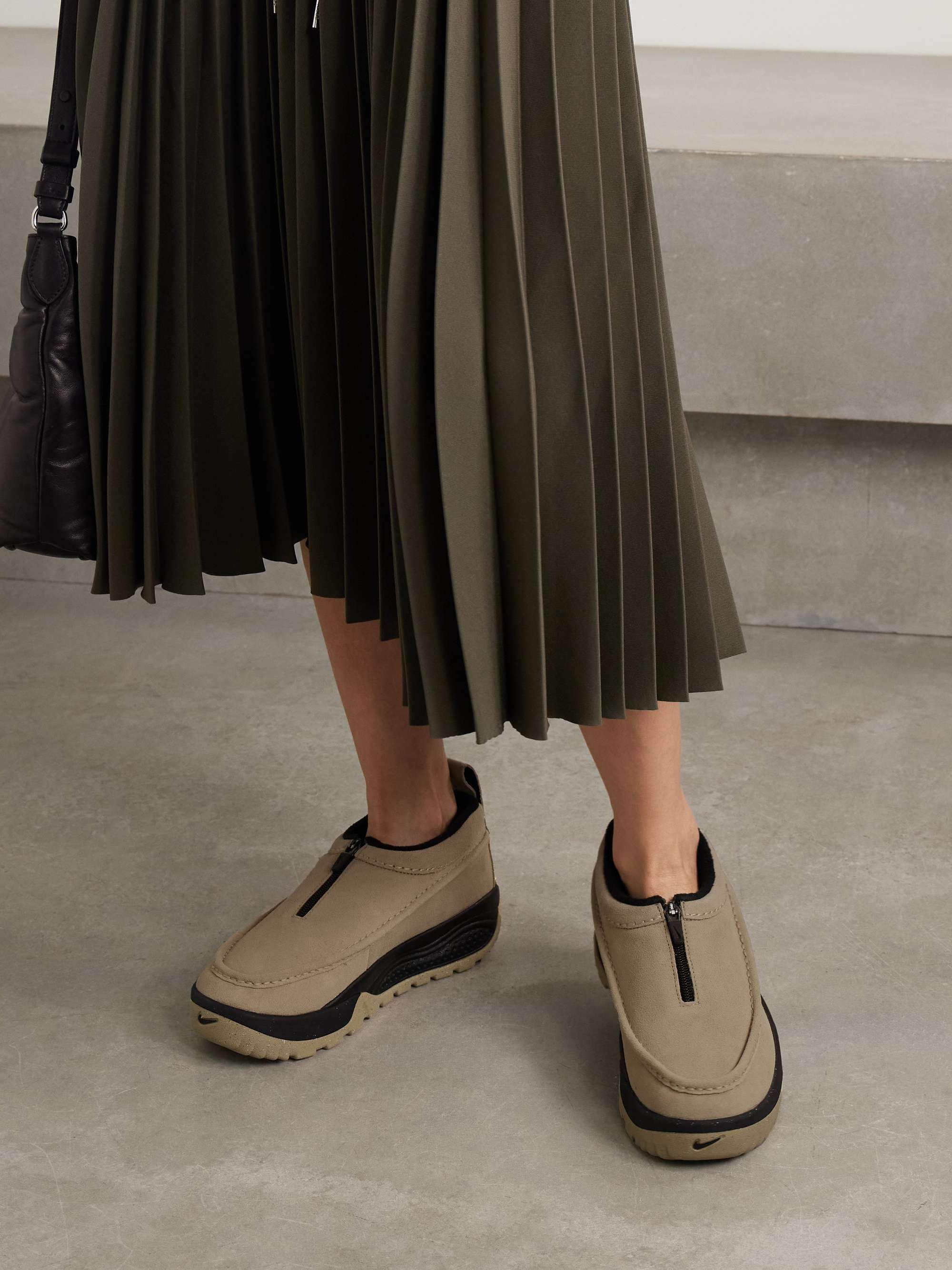 Nike sacai net a porter online