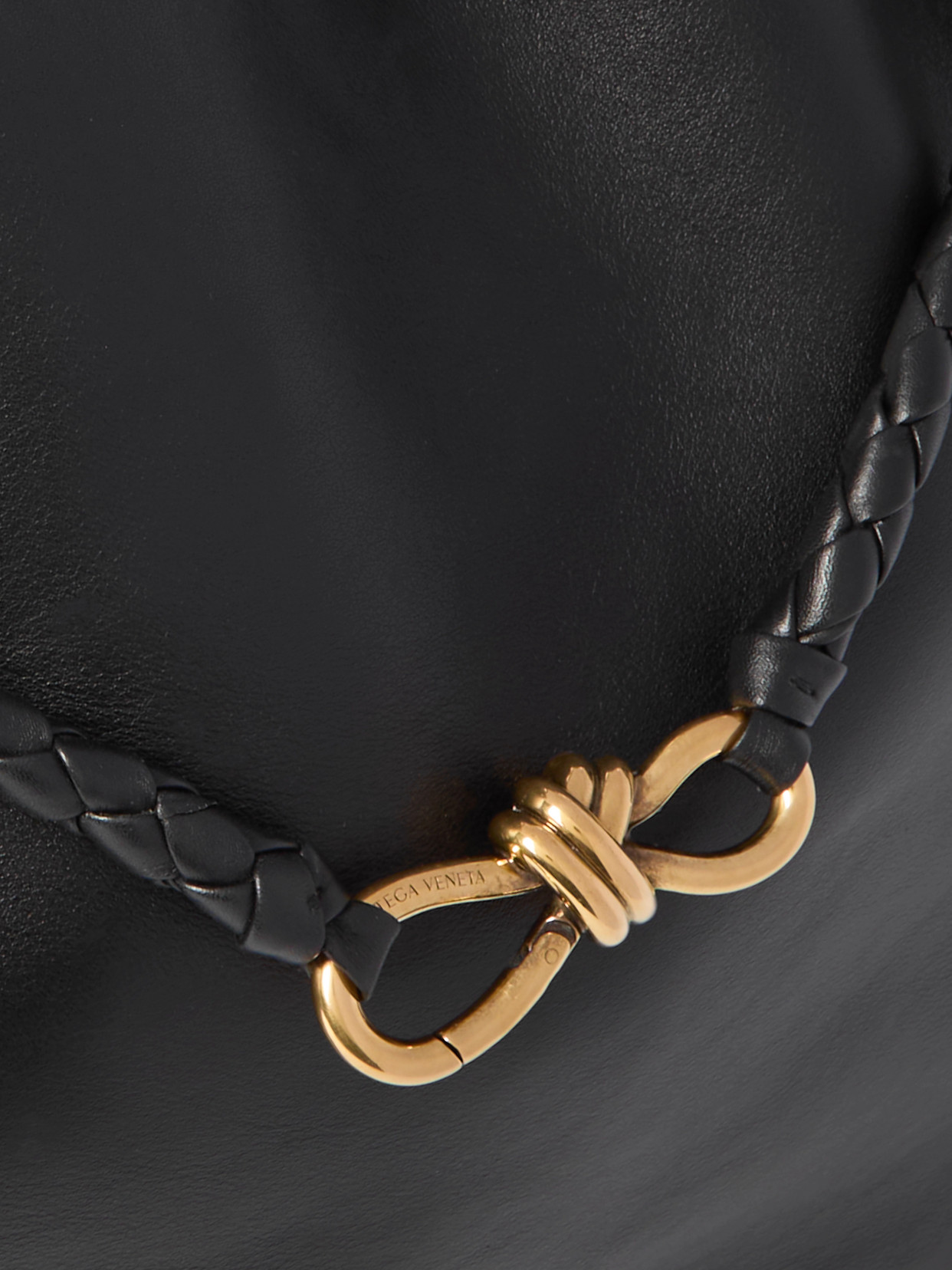 Bottega Veneta Andiamo Large Leather Tote Bag In Black