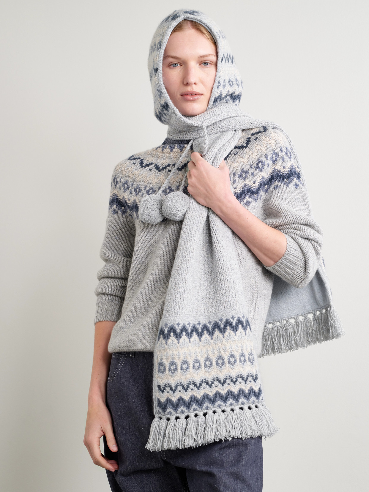 Loro Piana Alpe Pile Cashmere And Silk Hood Scarf In Blue