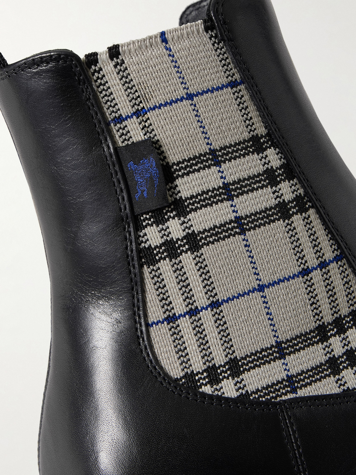 Burberry Stride Chelsea Ankle Boots In Black