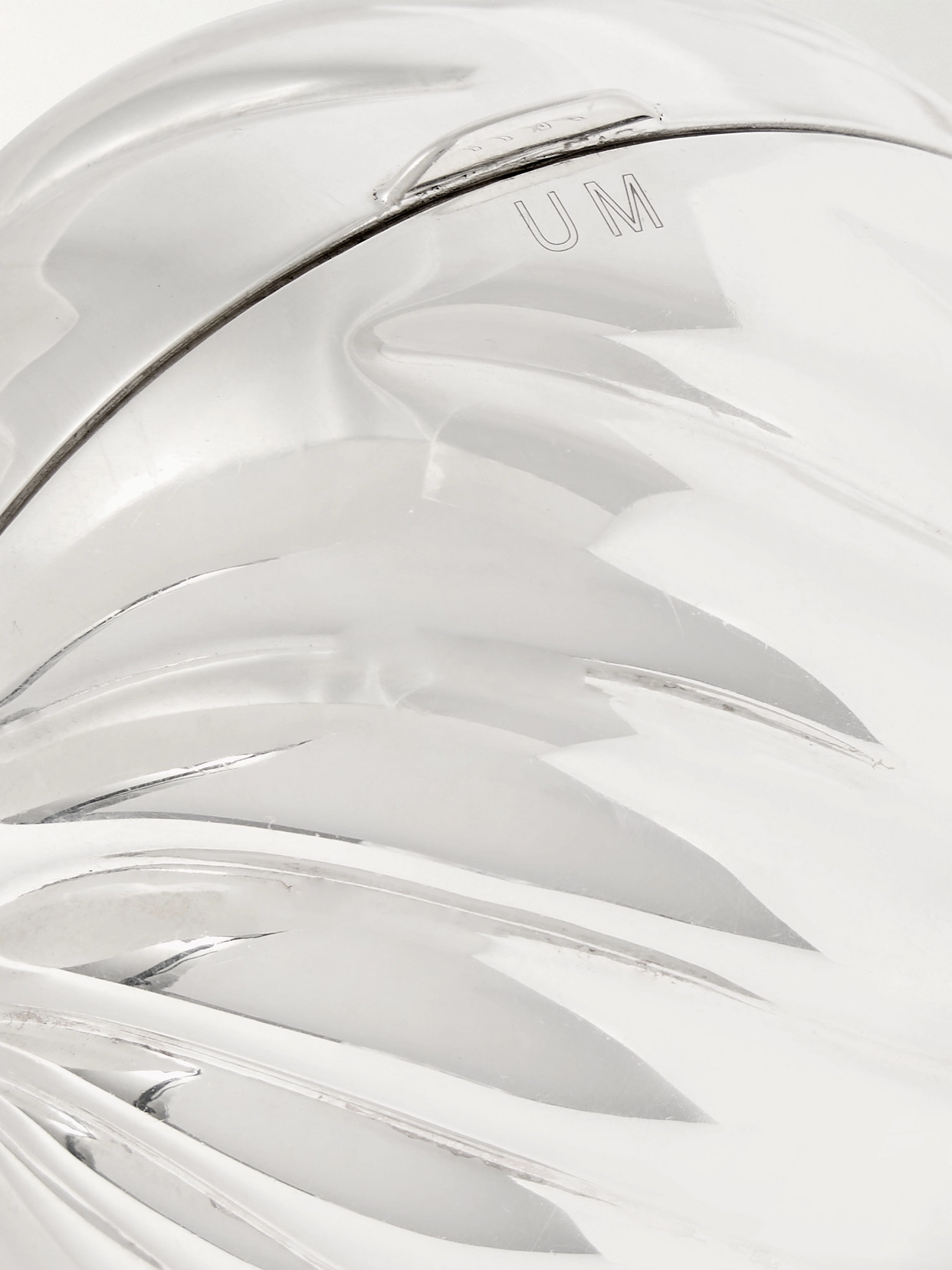 Uncommon Matters Whirl Silver Clutch In Silver