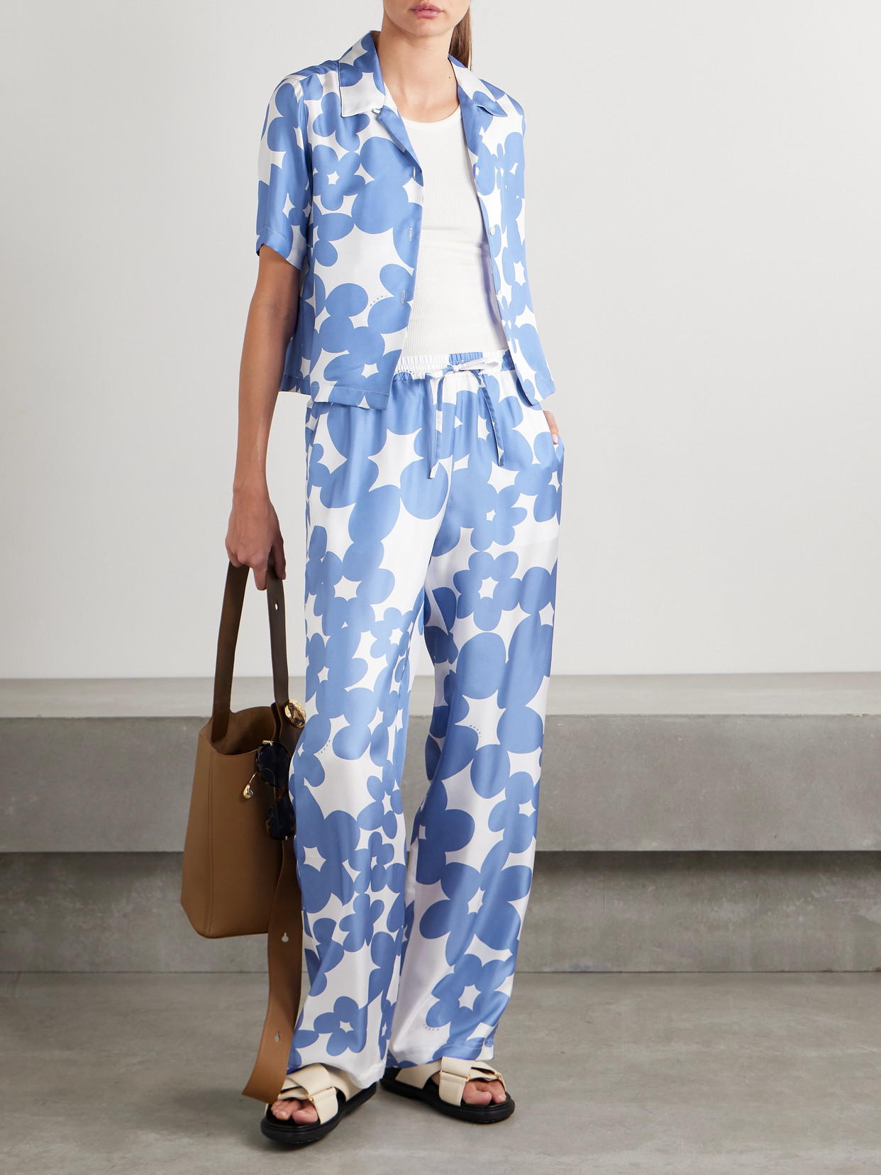 Marni Floral-print Silk-satin Twill Straight-leg Pants In Multi