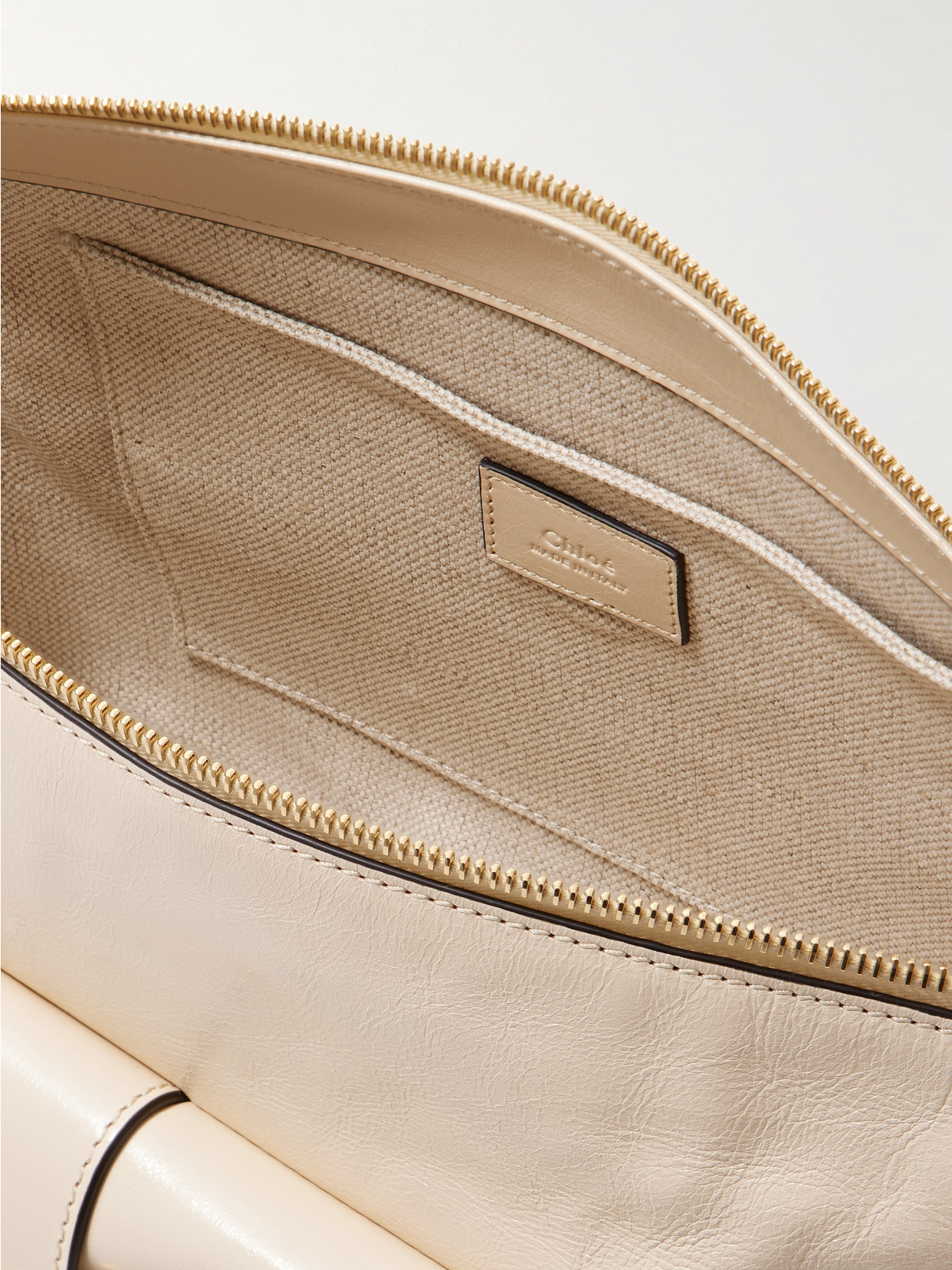 Chloé Camera Leather Shoulder Bag In Neutrals