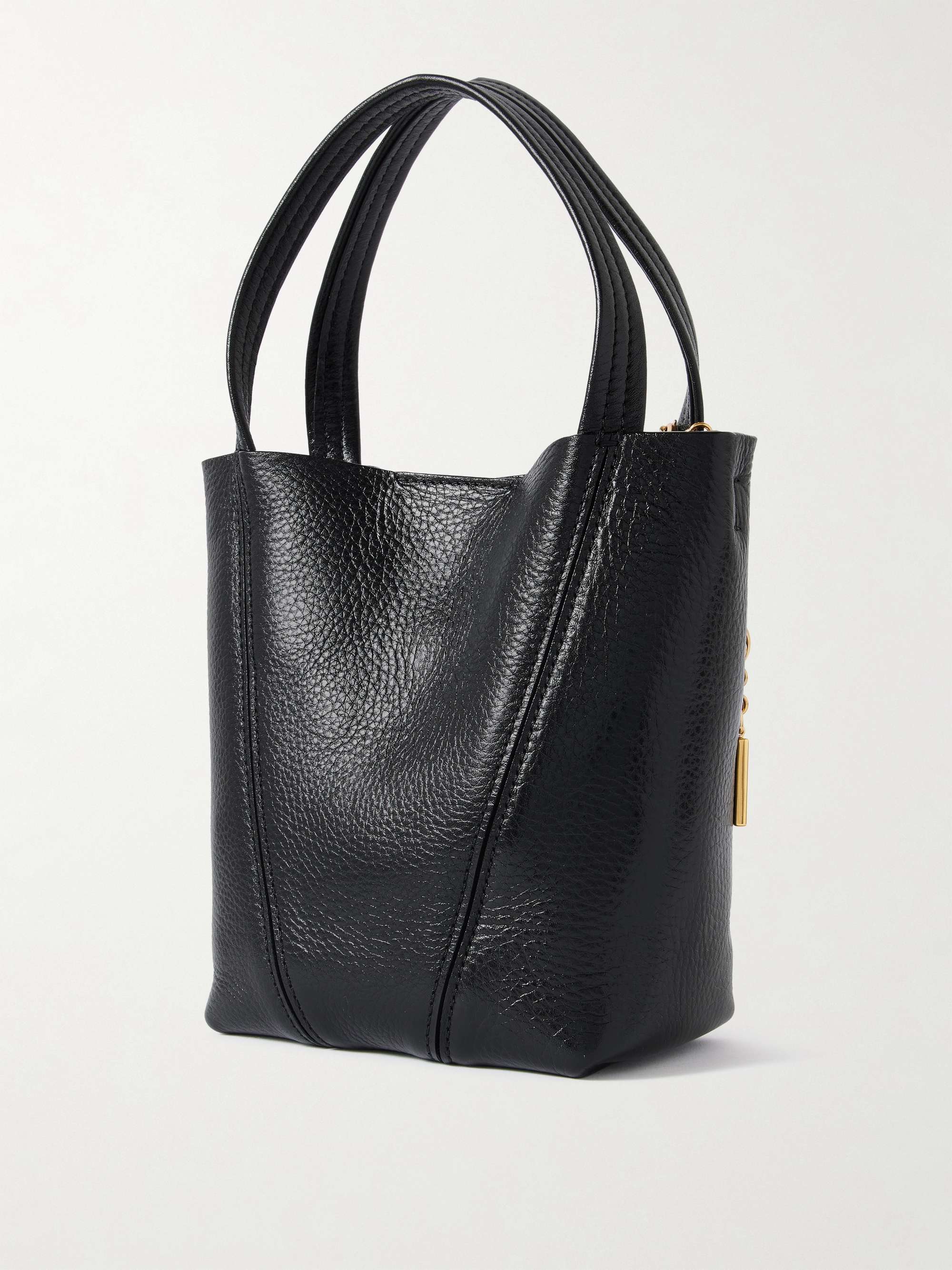 CHLOÉ 