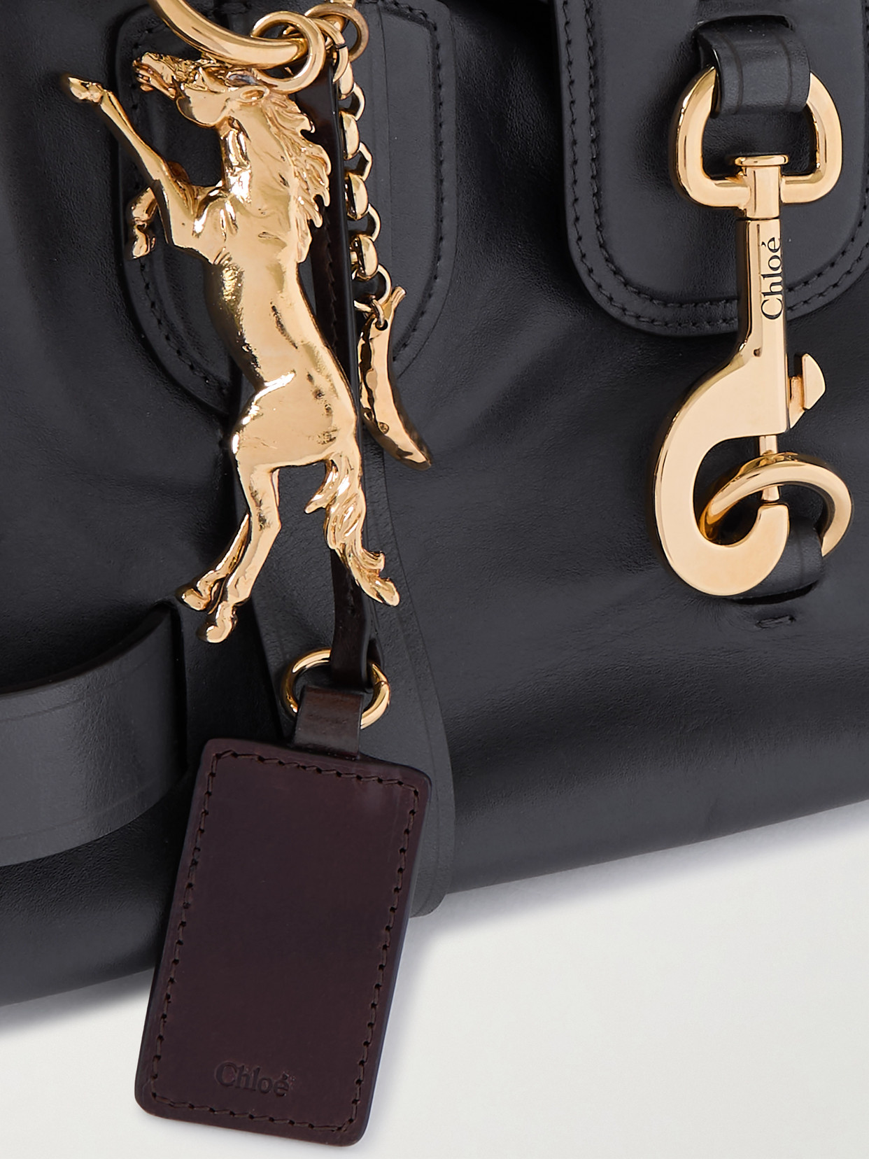 Chloé Kerala Leather Shoulder Bag In Black