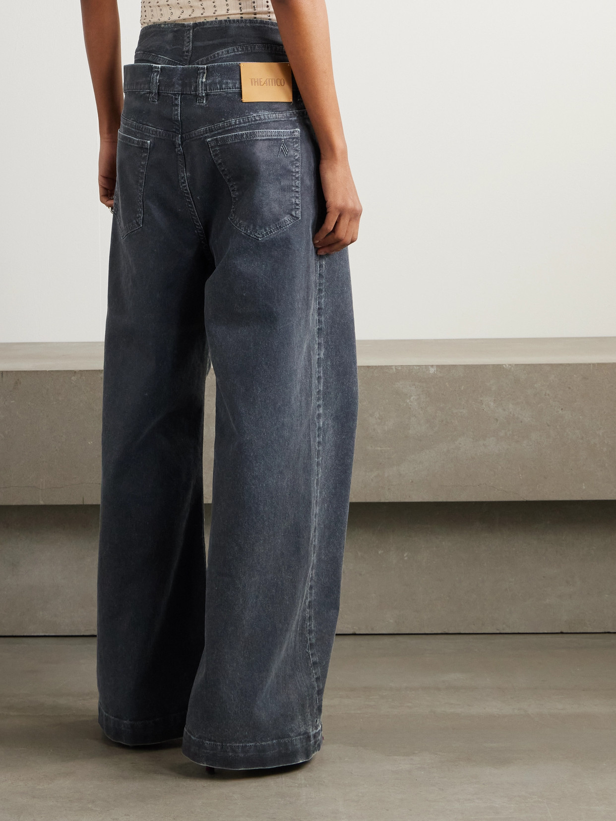 Coated Boyfriend Jeans