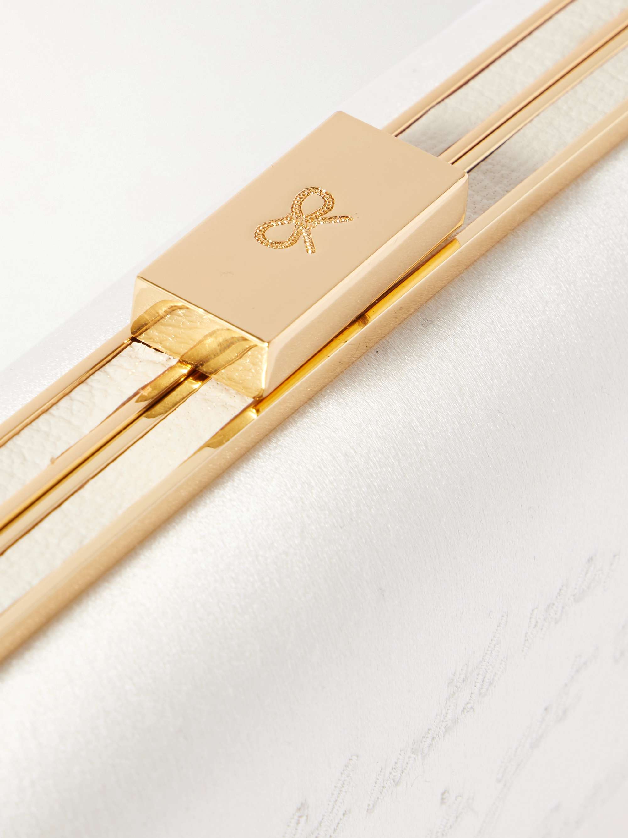 ANYA HINDMARCH 