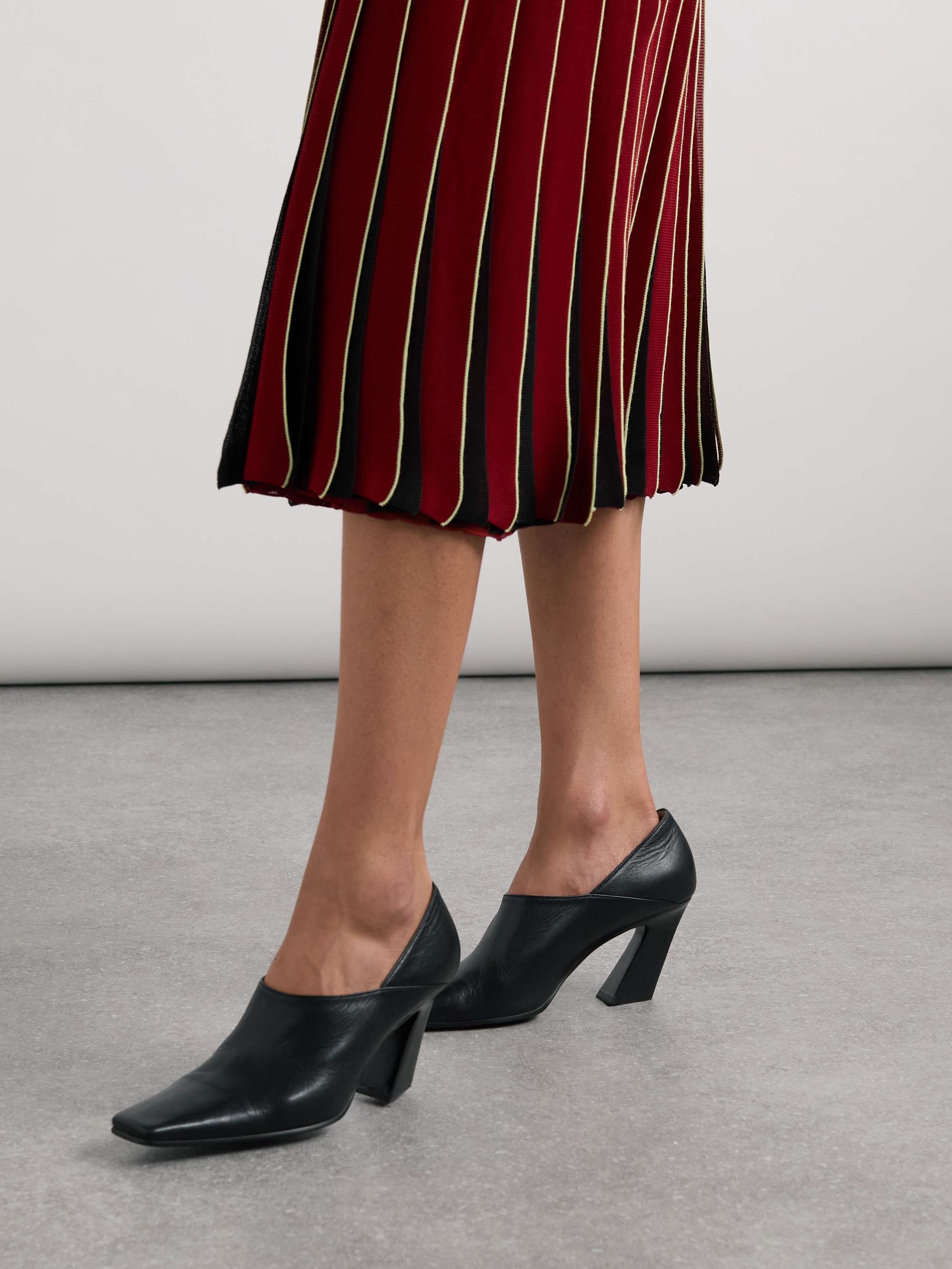 BOTTEGA VENETA 