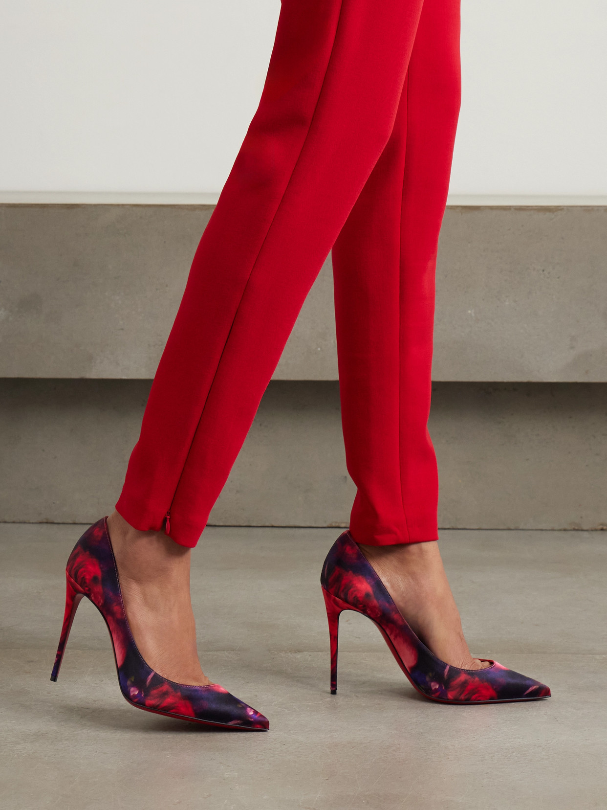 Christian Louboutin Kate 100 Floral-print Satin-crepe Pumps In Pink