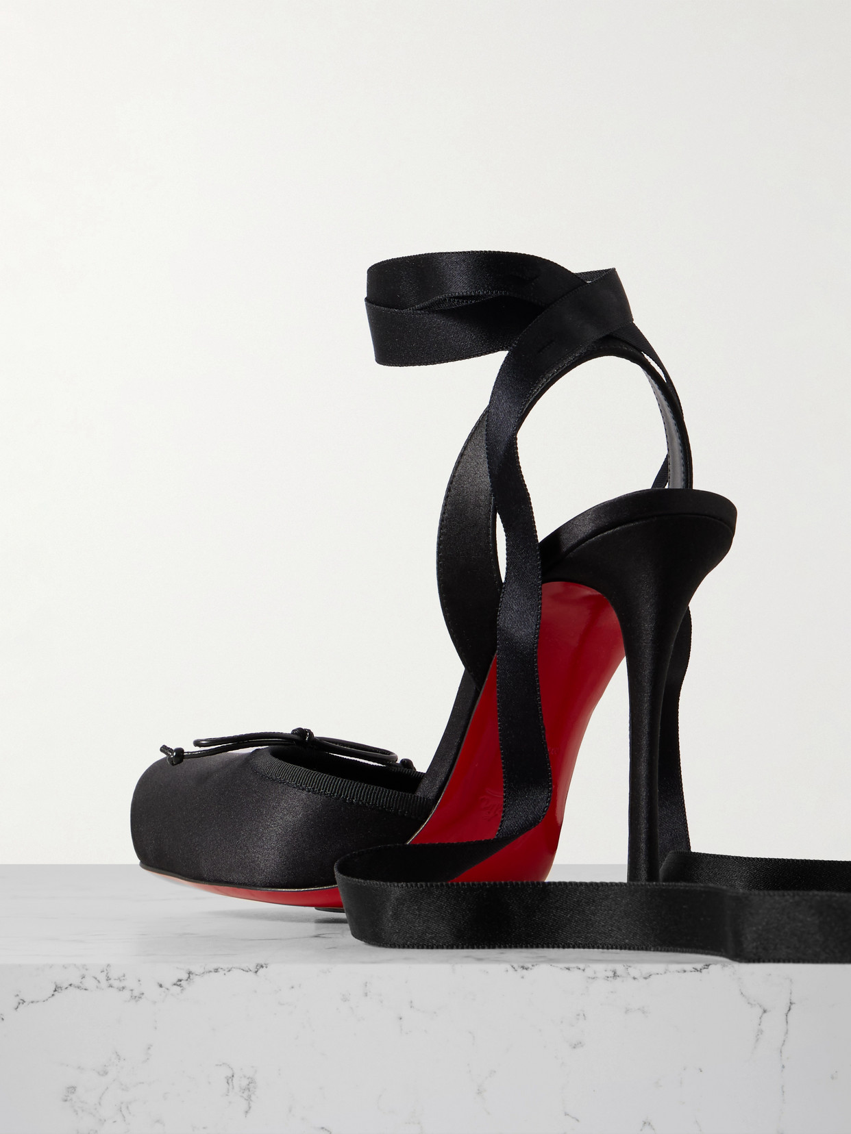 Christian Louboutin Cassia 100 Bow-detailed Grosgrain-trimmed Satin-crepe Pumps In Black
